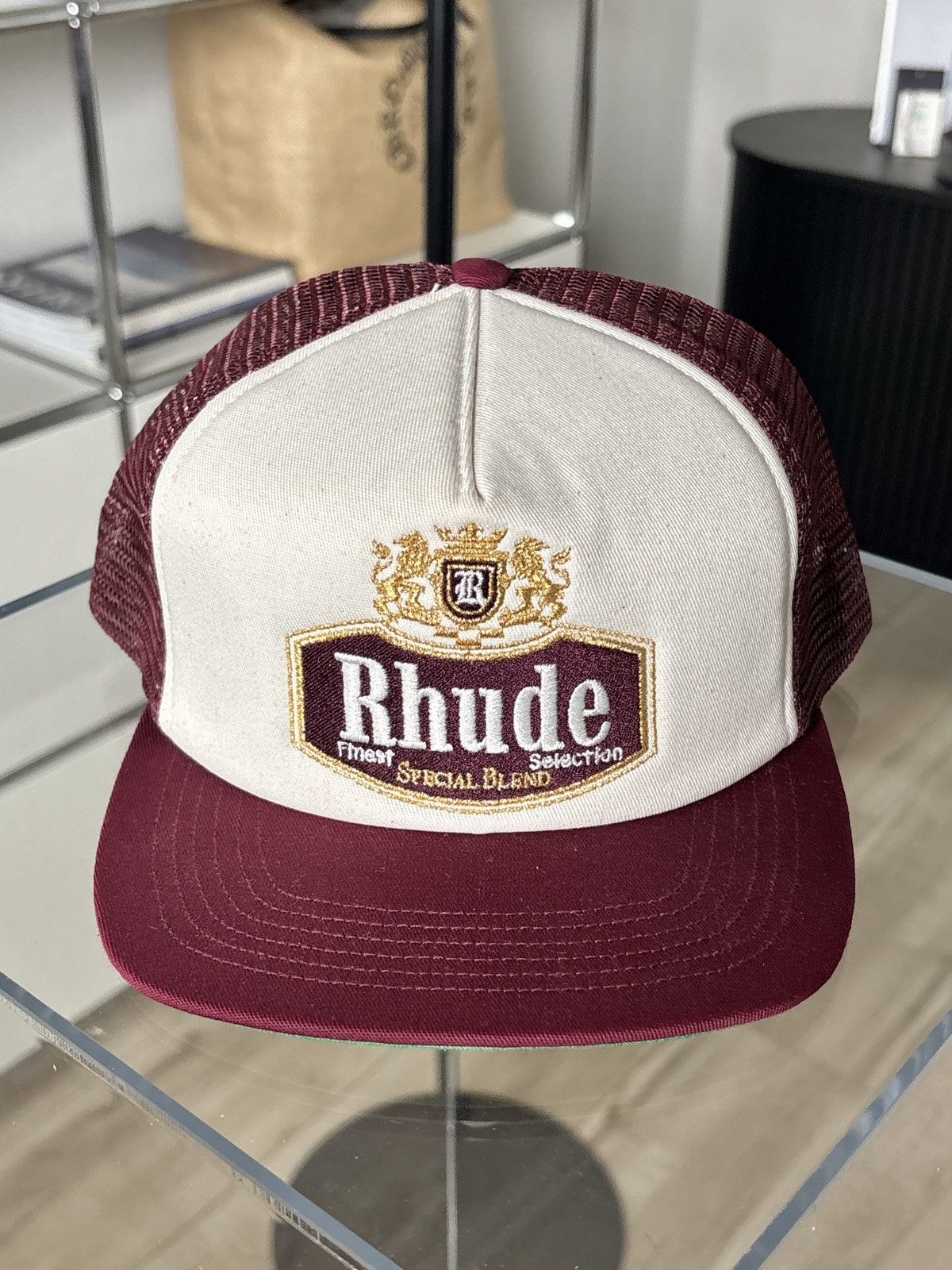 RHUDE BURGUNDY WINE LOGO HAT