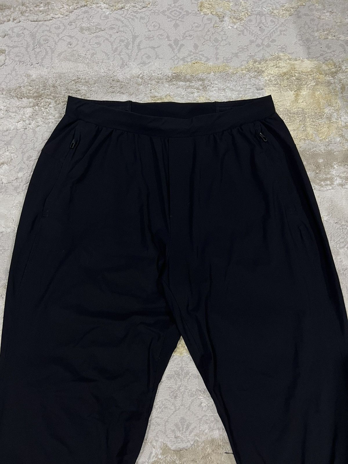 Lululemon Auth. LULULEMON Running Equinox Surge Jogger Pants Shorter Size US 34 / EU 50 - 6 Thumbnail