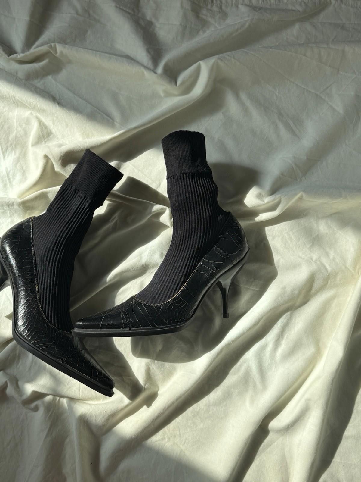 Miu Miu !NEW FW 2001 Miu Miu Cracked Leather Attached Sock Heels Size US 6 / IT 36 - 2 Thumbnail