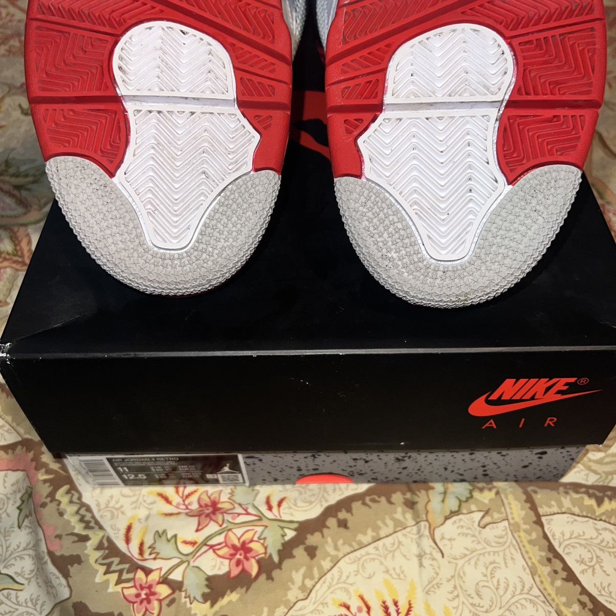 Jordan Brand Jordan 4 “fire red” Size US 11 / EU 44 - 8 Thumbnail