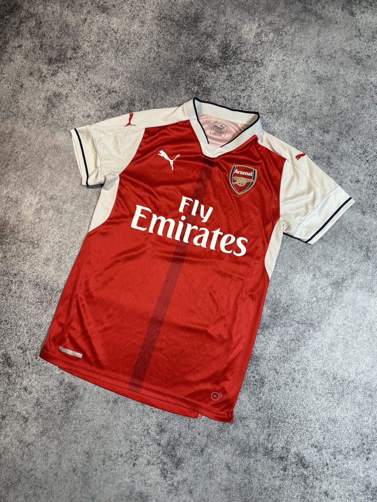 Puma Puma Arsenal Soccer Jersey Streetwear Rare Style VTg S Size US S / EU 44-46 / 1 - 1 Thumbnail