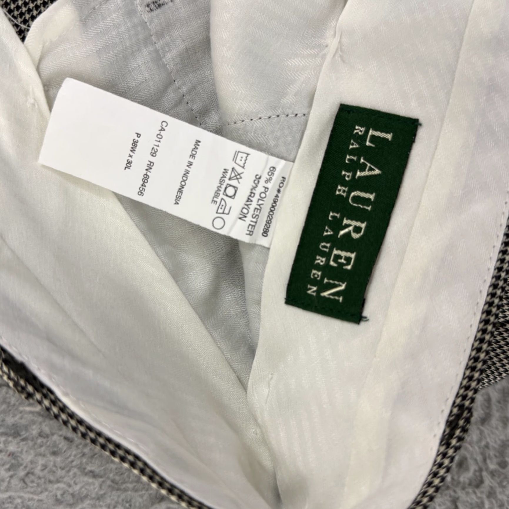 Ralph Lauren VINTAGE Lauren Ralph Lauren Pants Men 38x30 Check Dress Pants Formal Business Casual Party/Cocktail Travel Wedding Size US 38 / EU 54 - 5 Thumbnail