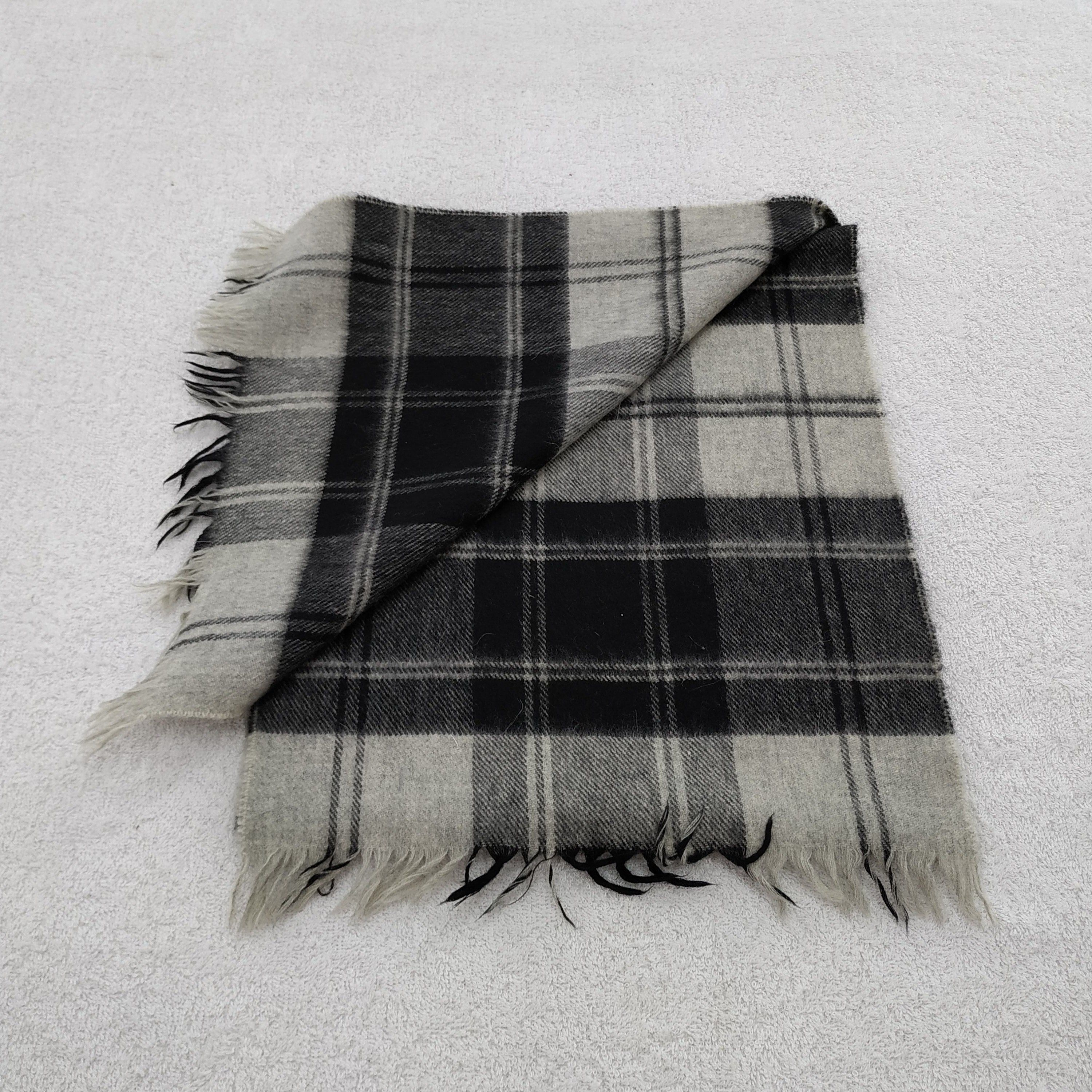 Burberry × Vintage Burberry Scarf / Muffler / Neckwear - WW261 Size ONE SIZE - 4 Thumbnail