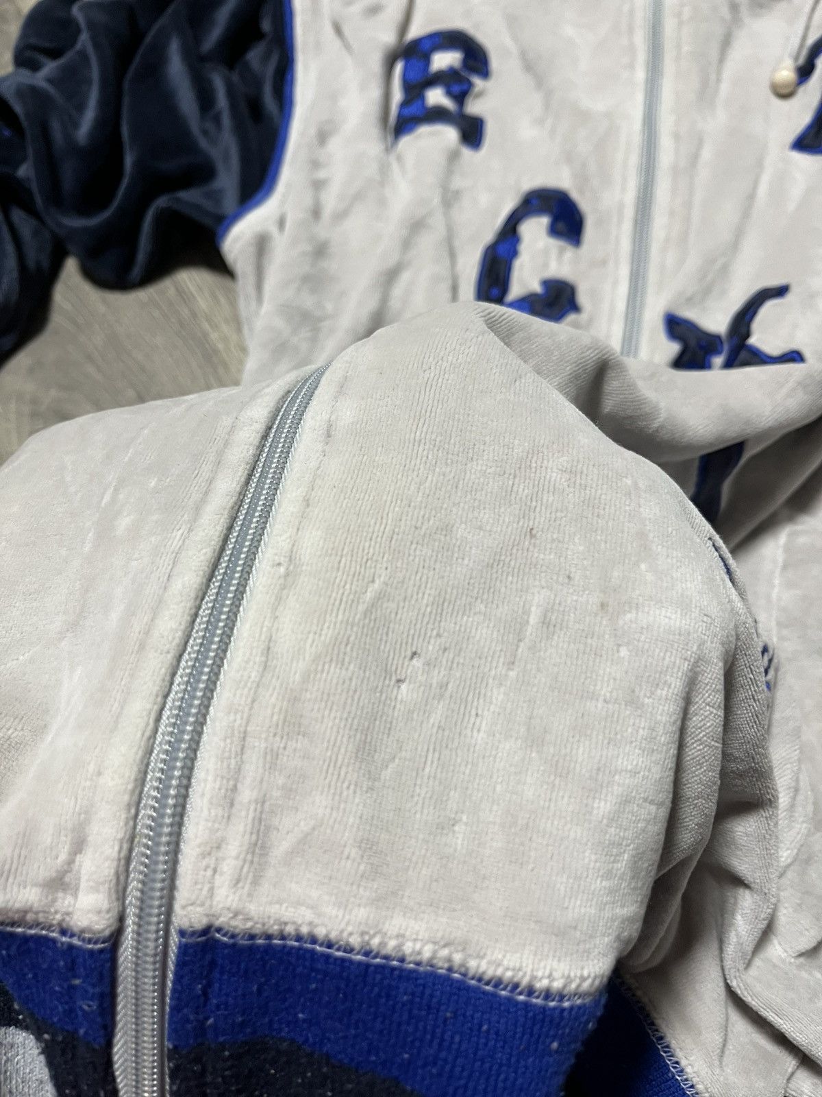 Ecko Unltd. Vintage Ecko Unltd Big Log Velour Rap Zip Up Hoodie Y2k Size US S / EU 44-46 / 1 - 21 Thumbnail