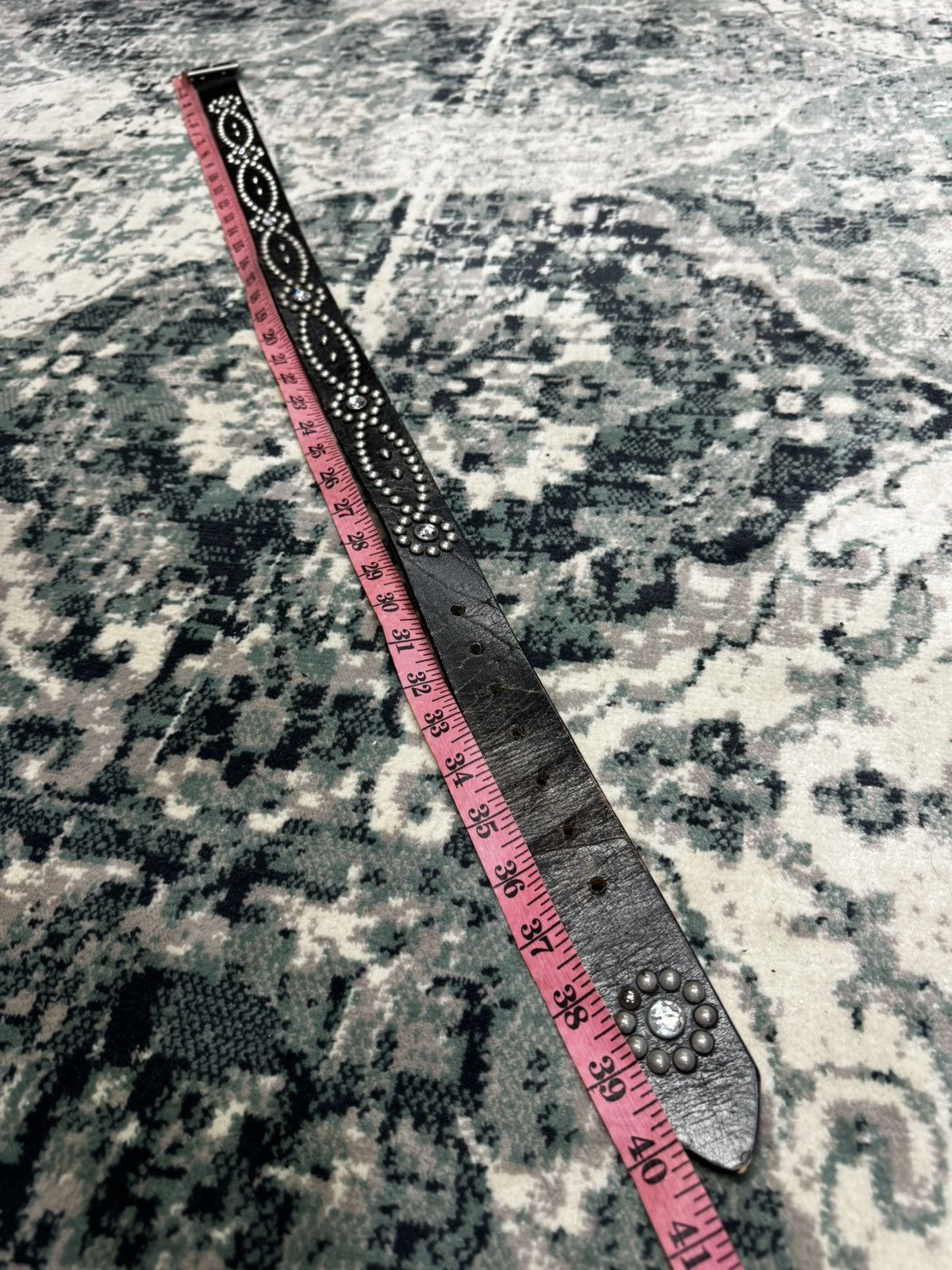 Leather RHINESTONE STUDDED LEATHER BELT ENGRAVED Size 34 - 2 Thumbnail