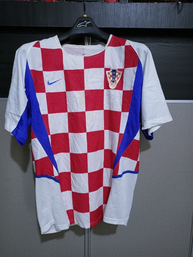 Nike 🇭🇷 2002 Nike Croatia Home Jersey WC | Made in Portugal (M) Size US M / EU 48-50 / 2 - 1 Thumbnail