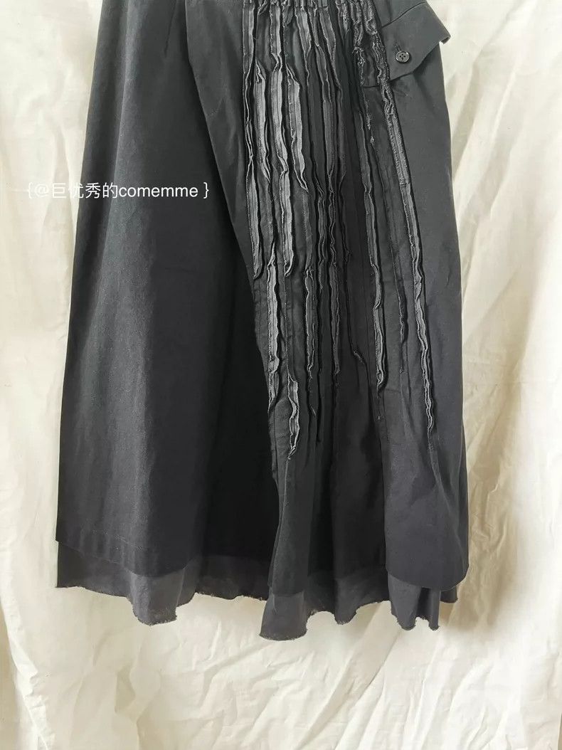 Other Comme Des Garcons size M Kelp Ripple Texture Black Button Size 24" / US 00 / IT 34 - 4 Thumbnail