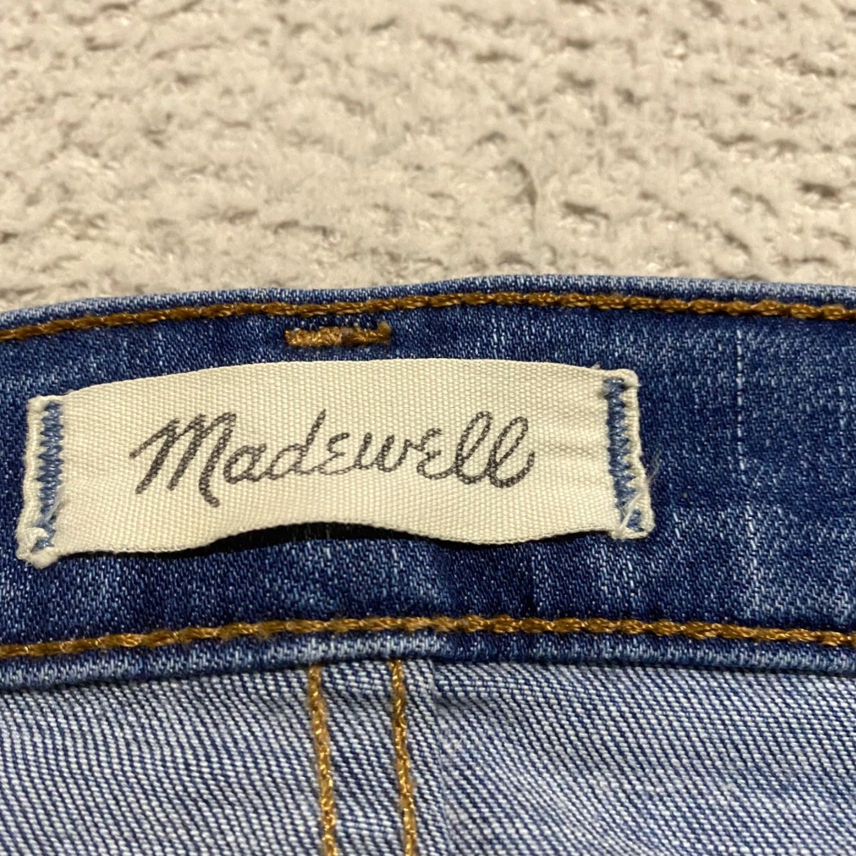 Madewell Madewell Jeans Womens sz 26 Blue Denim High Rise Skinny Distressed Medium Wash Size 26" / US 2 / IT 38 - 3 Thumbnail