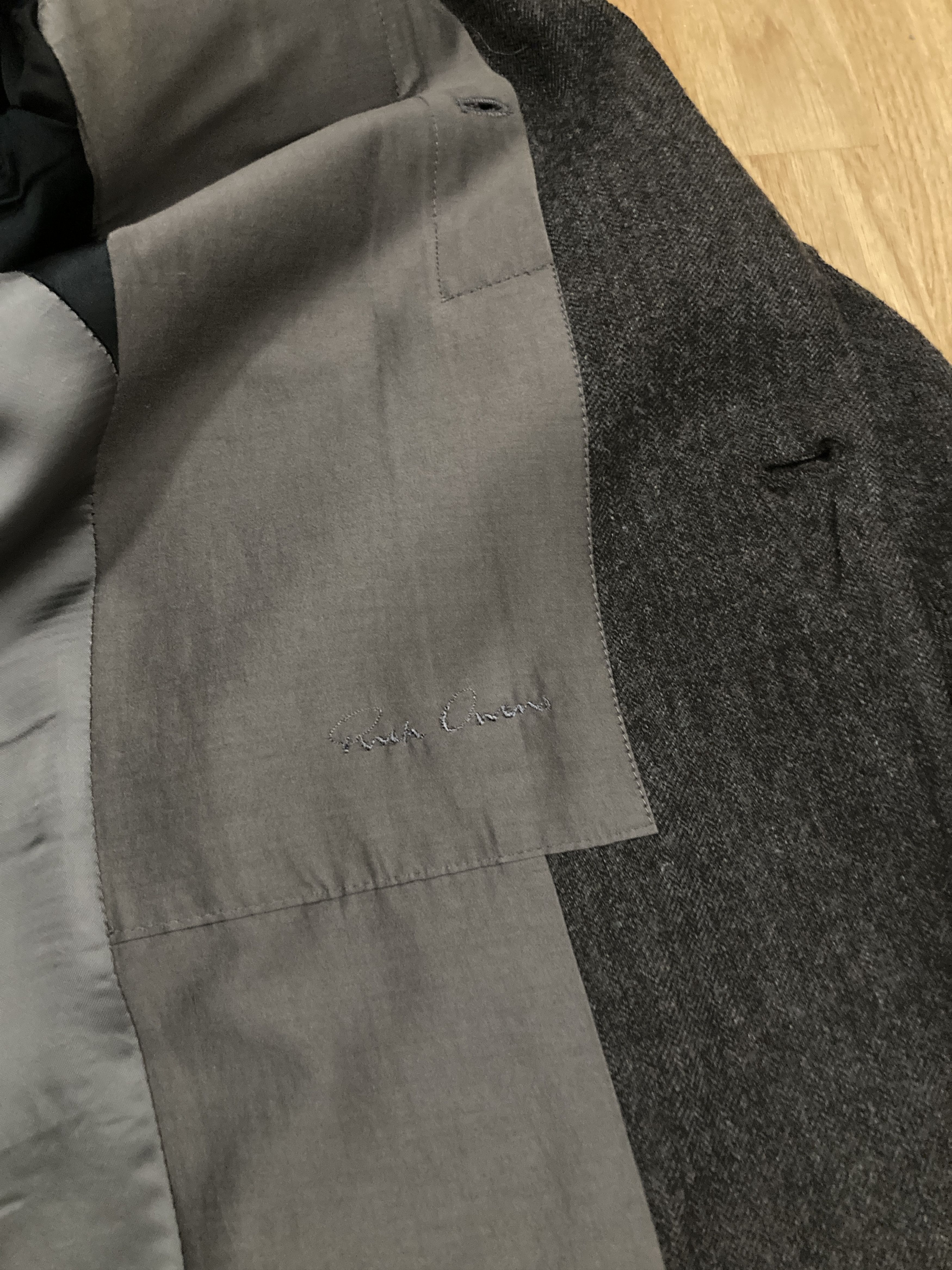 Rick Owens F/W 10 "GLEAM" Runway Wool & Viscose Suit Rick Owens Size US M / EU 48-50 / 2 - 12 Thumbnail