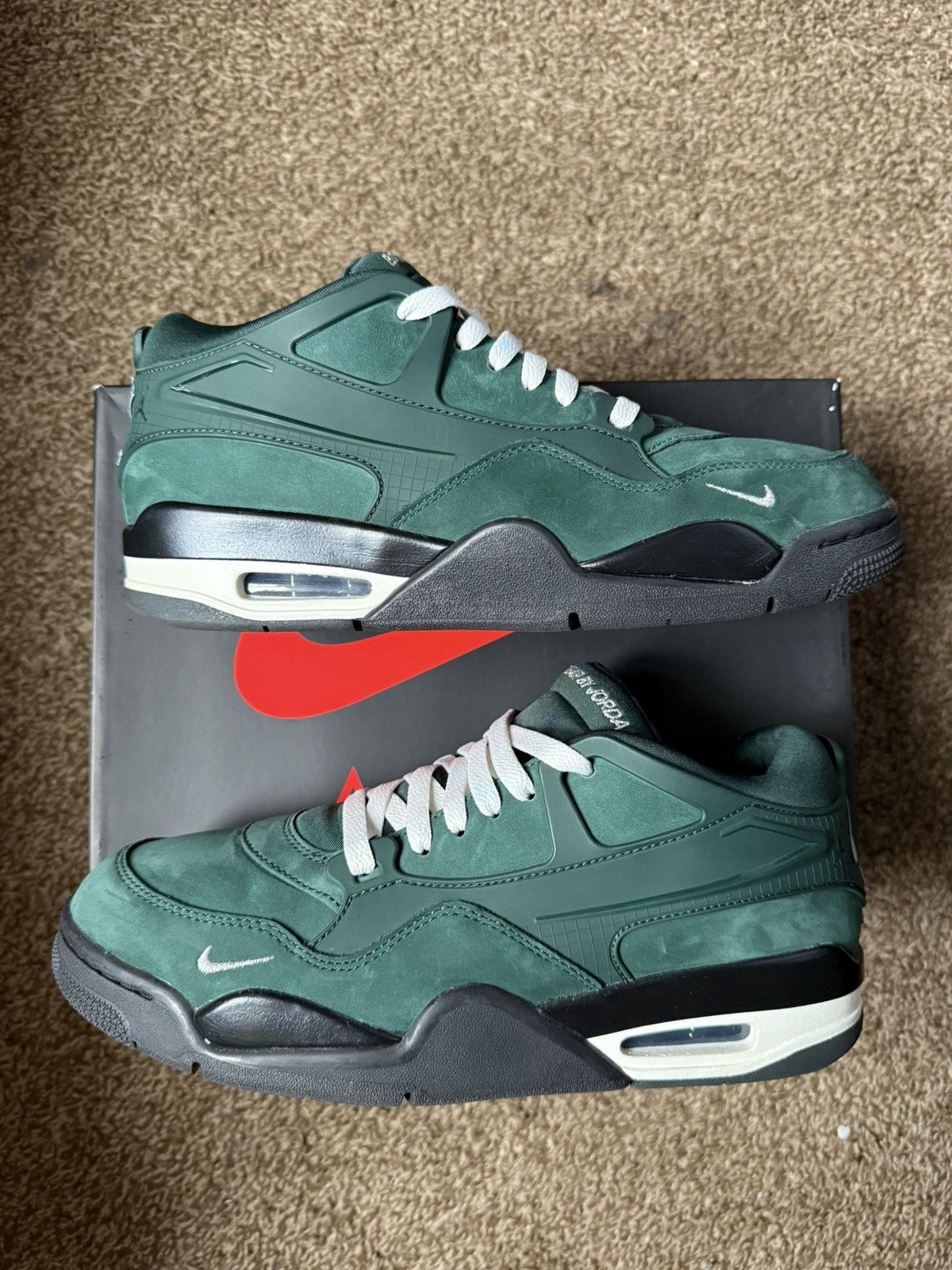 Jordan Brand × Nike Nigel Sylvester Jordan 4 RM ‘Driveway Green’ *Signed Box* Size US 9 / EU 42 - 2 Thumbnail
