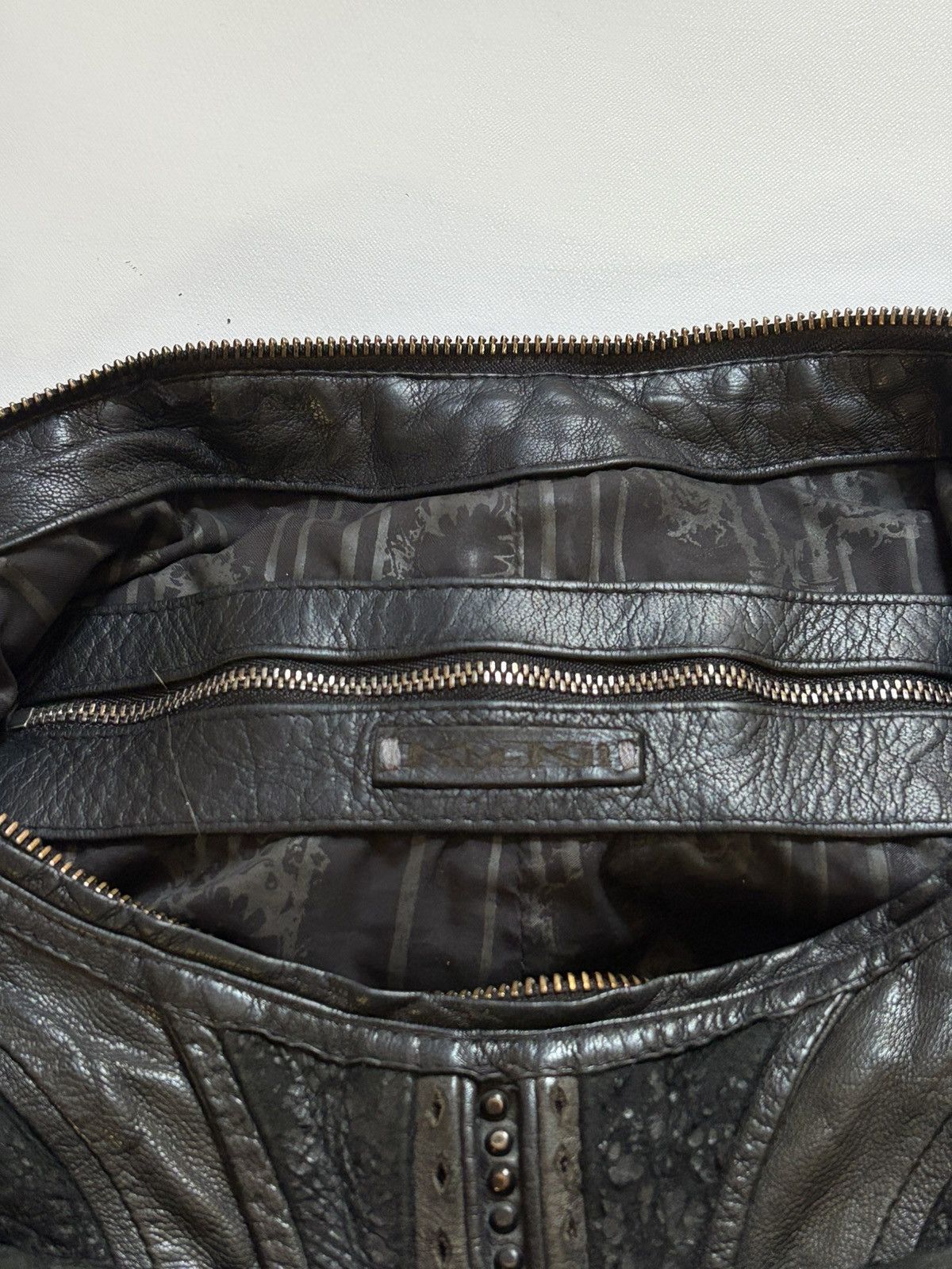 KMRii Vintage 2000s Kmrii Studded Leather Shoulder Bag Size ONE SIZE - 6 Thumbnail