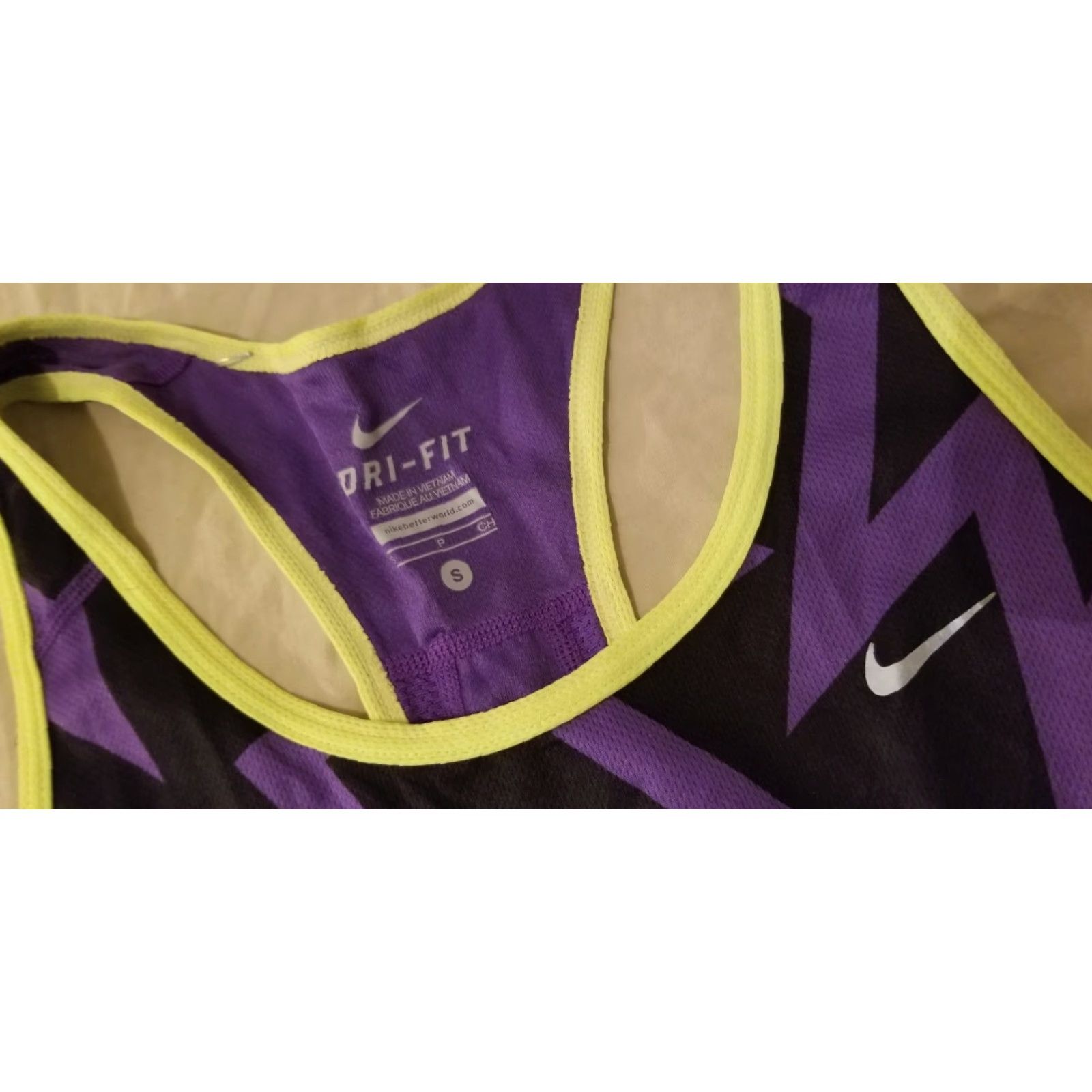 Nike Womens Nike Tank Shirt S Small Purple Athletic Gym Workout Running Size S / US 4 / IT 40 - 4 Thumbnail
