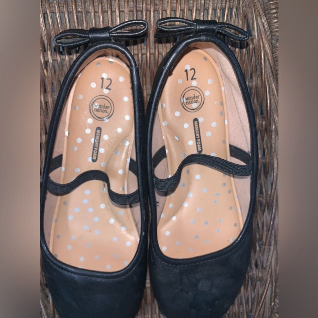 Other Wonder Nation Girls Size 12 Dress Shoes W/Bow Detailing Size US 12 / IT 42 - 5 Thumbnail