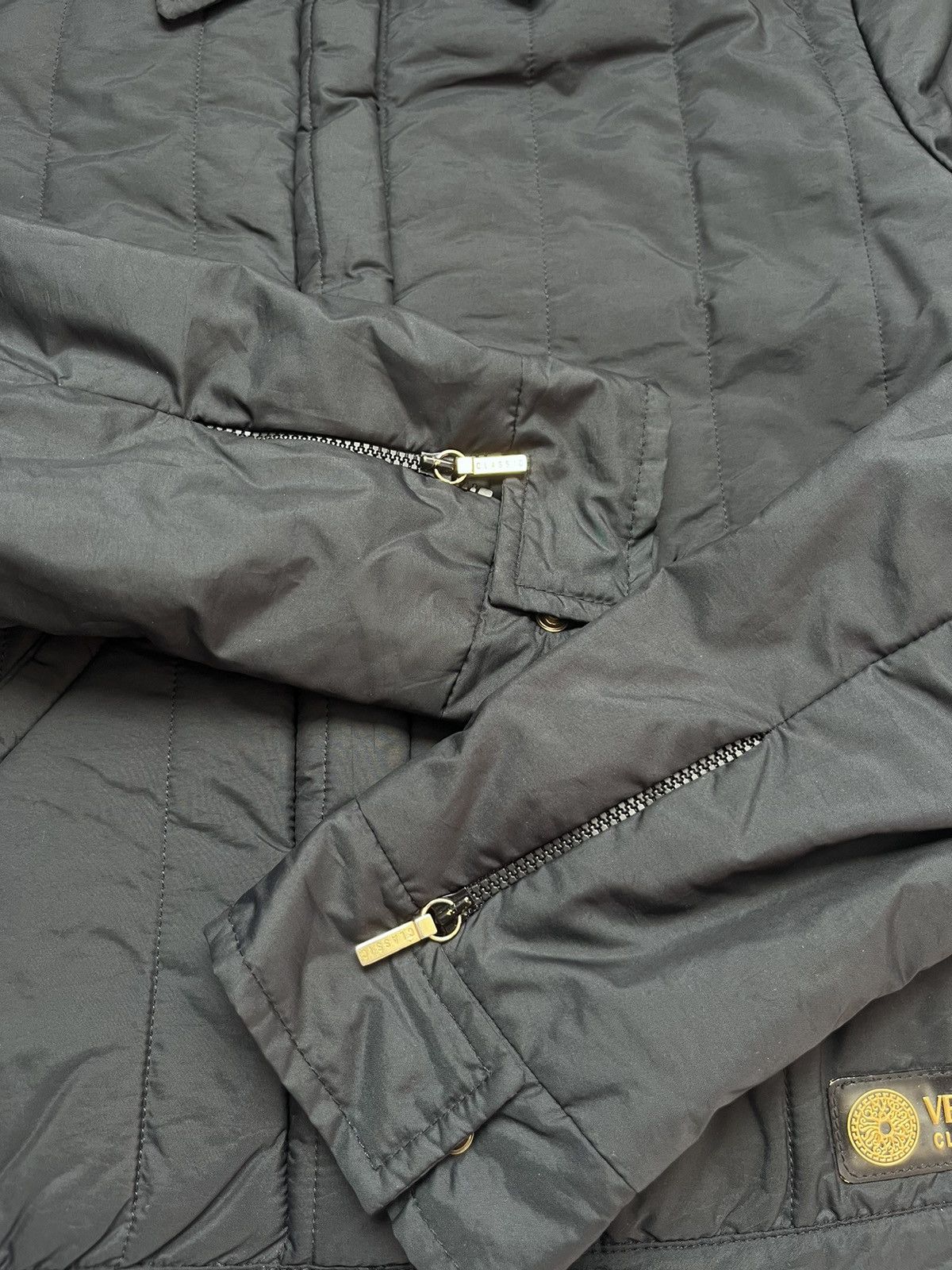 Versace Vintage Versace Classic V2 Nylon Jacket Woman Black Size XS / US 0-2 / IT 36-38 - 5 Thumbnail