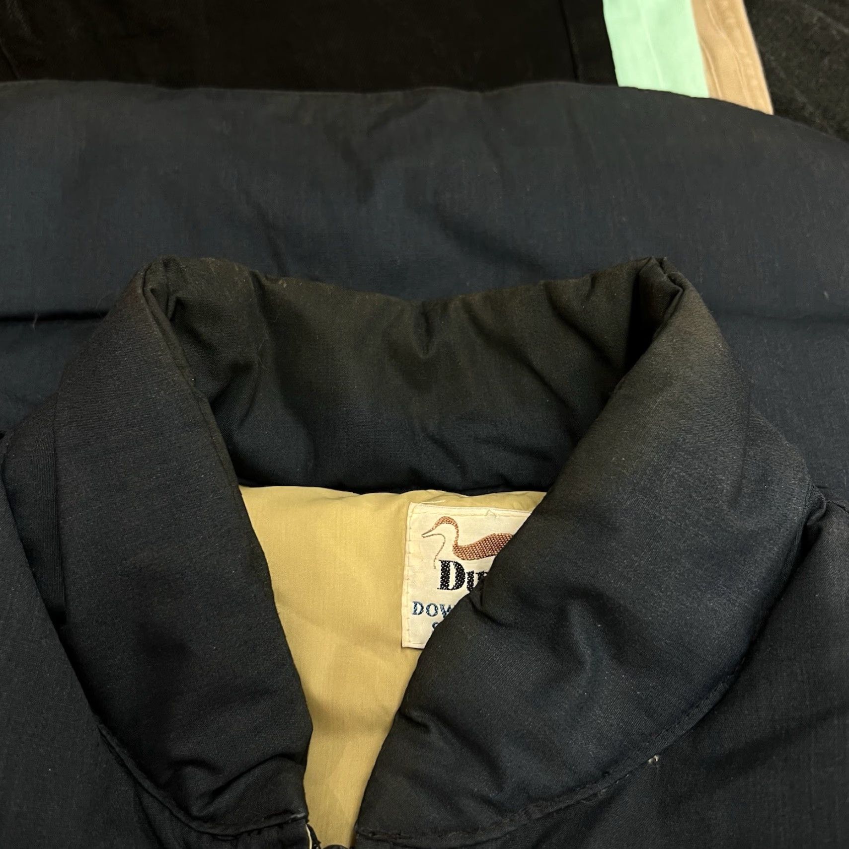 Vintage VINTAGE DuxBak Down Insulated Puffer Vest Men's Size XL Blue Casual Golf Hiking Size US XL / EU 56 / 4 - 5 Thumbnail