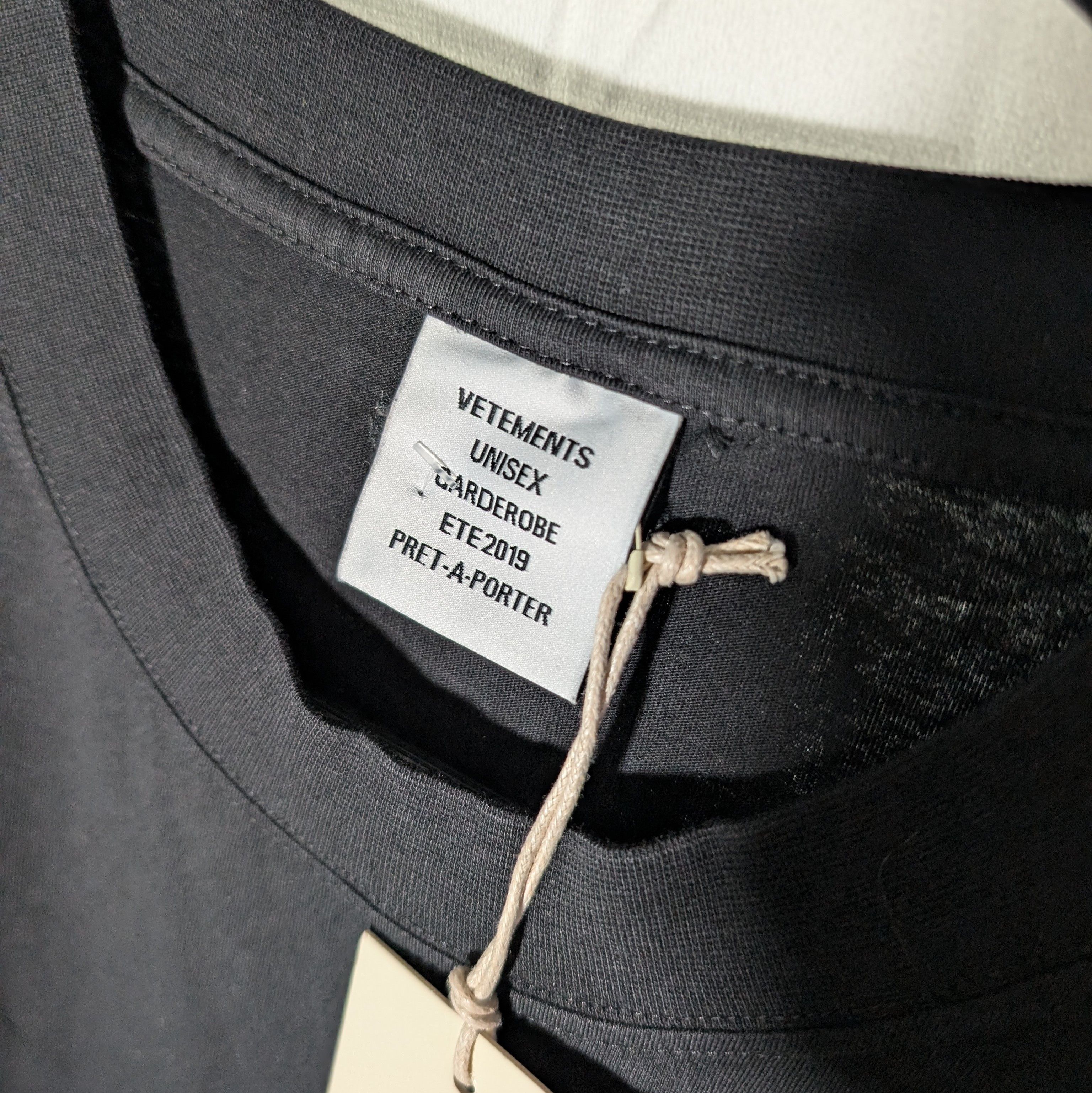 Vetements Secret Society Tee Size US M / EU 48-50 / 2 - 3 Thumbnail