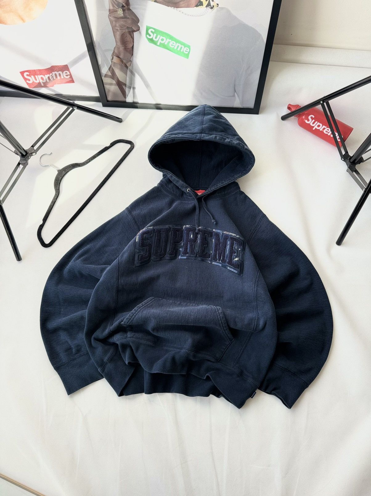 Hypebeast × Streetwear × Supreme Rare SUPREME Big Logo Zip Up Boxy 