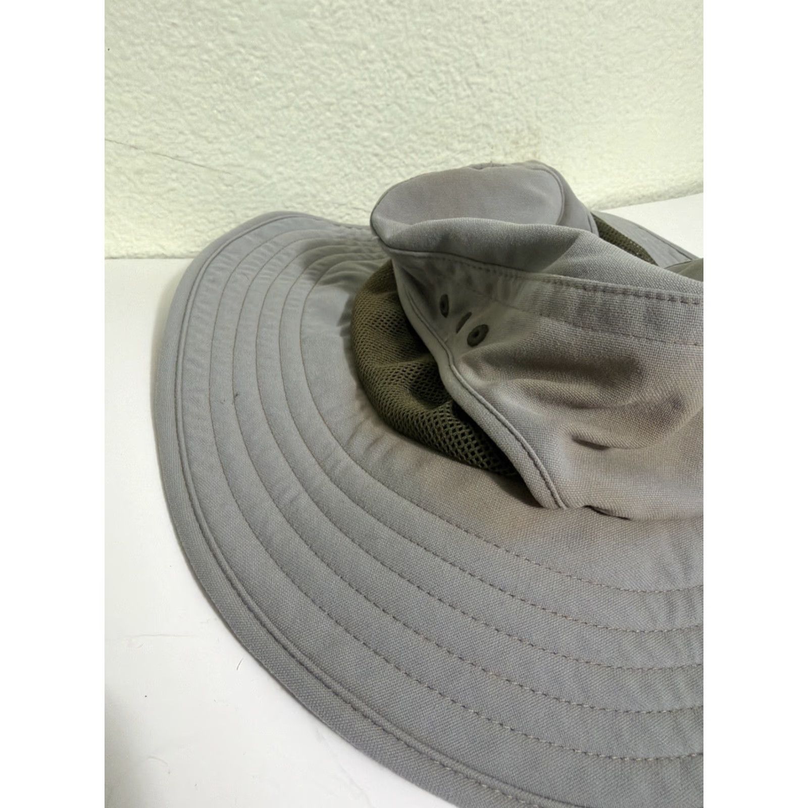 Vintage REI Gray Boonie Hat Fishing Hiking Coolmax Nylon Vented Size M Stains Men Size ONE SIZE - 5 Thumbnail