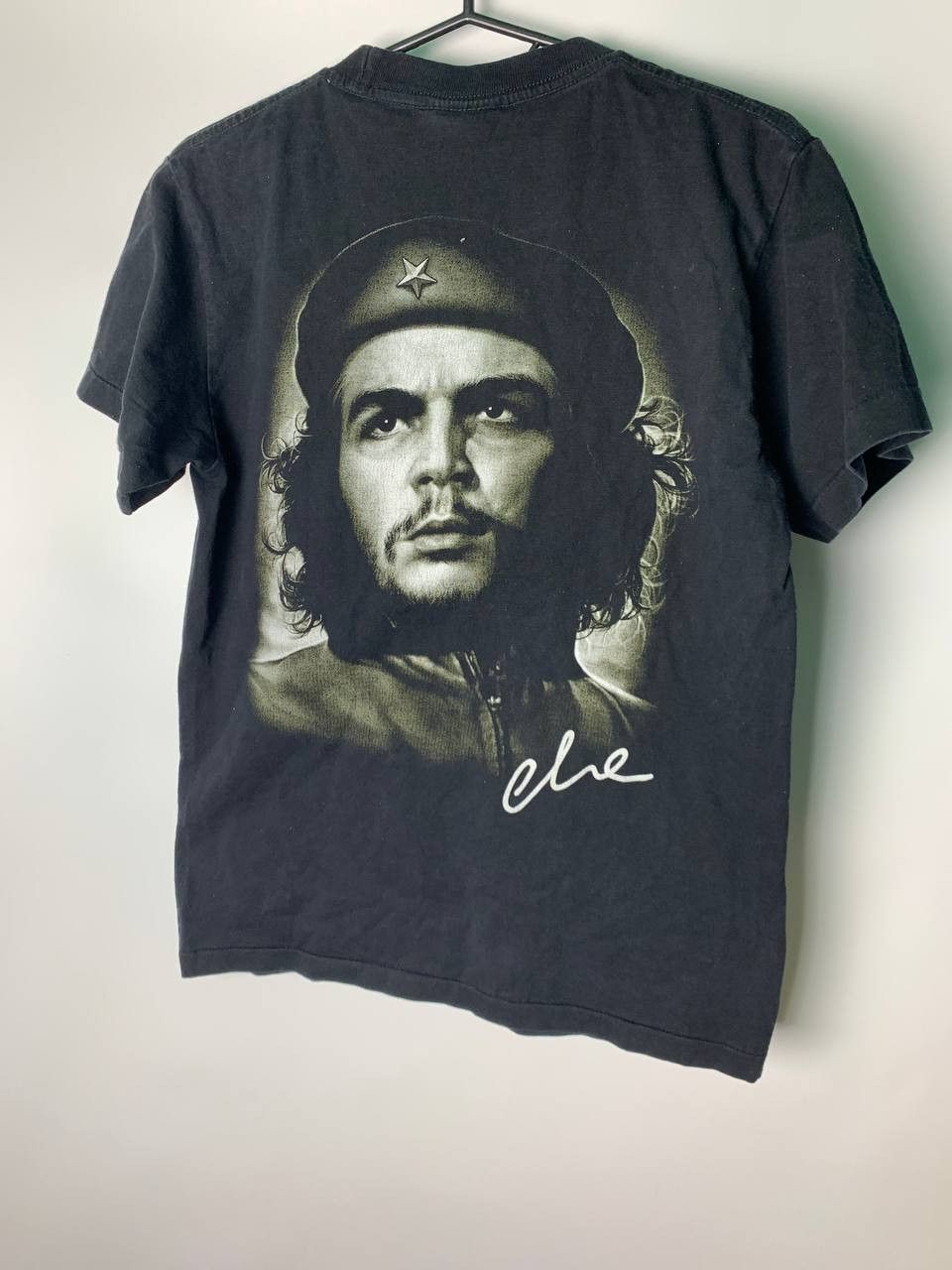 Vintage Vintage 90’s Dictator Revolutionary Che Guevara T-Shirt Cuba Size US M / EU 48-50 / 2 - 2 Thumbnail