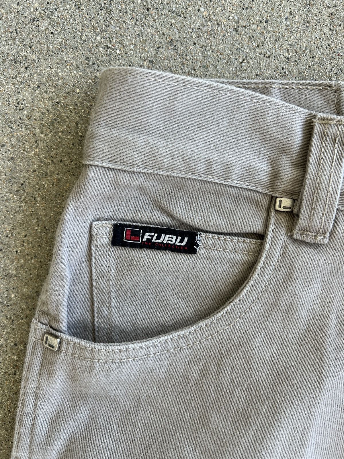 Fubu Y2K Fubu Light Grey Convertible 2-1 Cargo Pants/Shorts Size 36" / US 14 / IT 50 - 4 Thumbnail