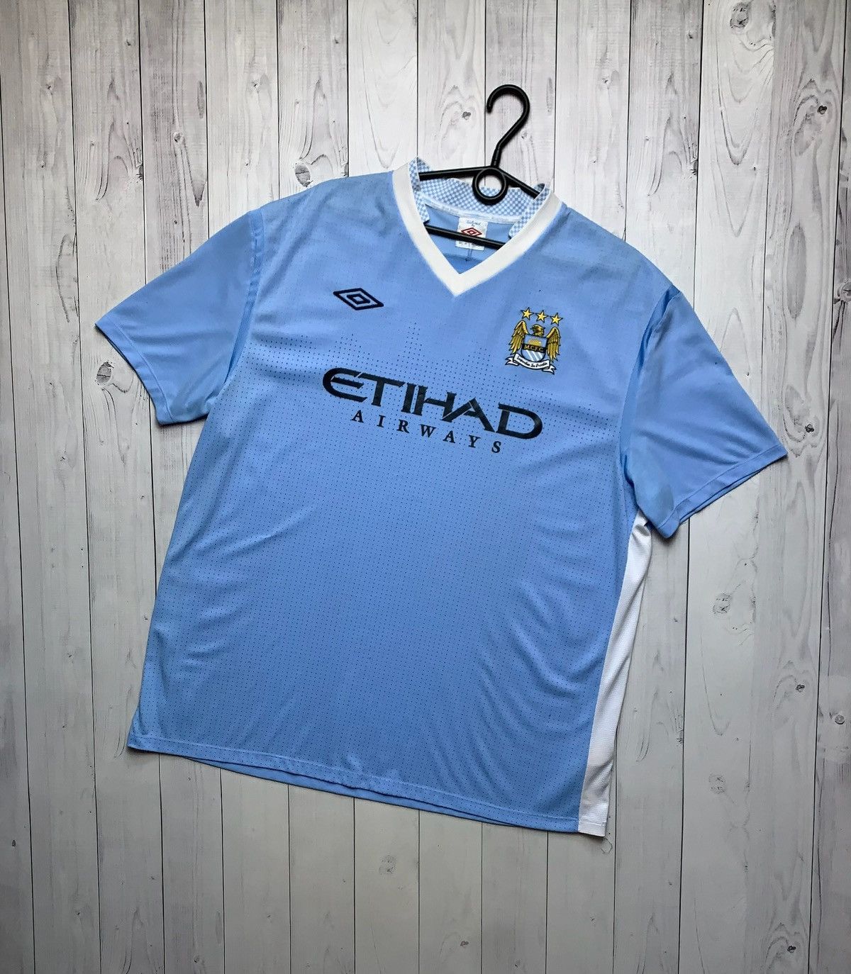 Umbro × Vintage Vintage Umbro Manchester City soccer jersey size XL blue Size US XL / EU 56 / 4 - 1 Thumbnail