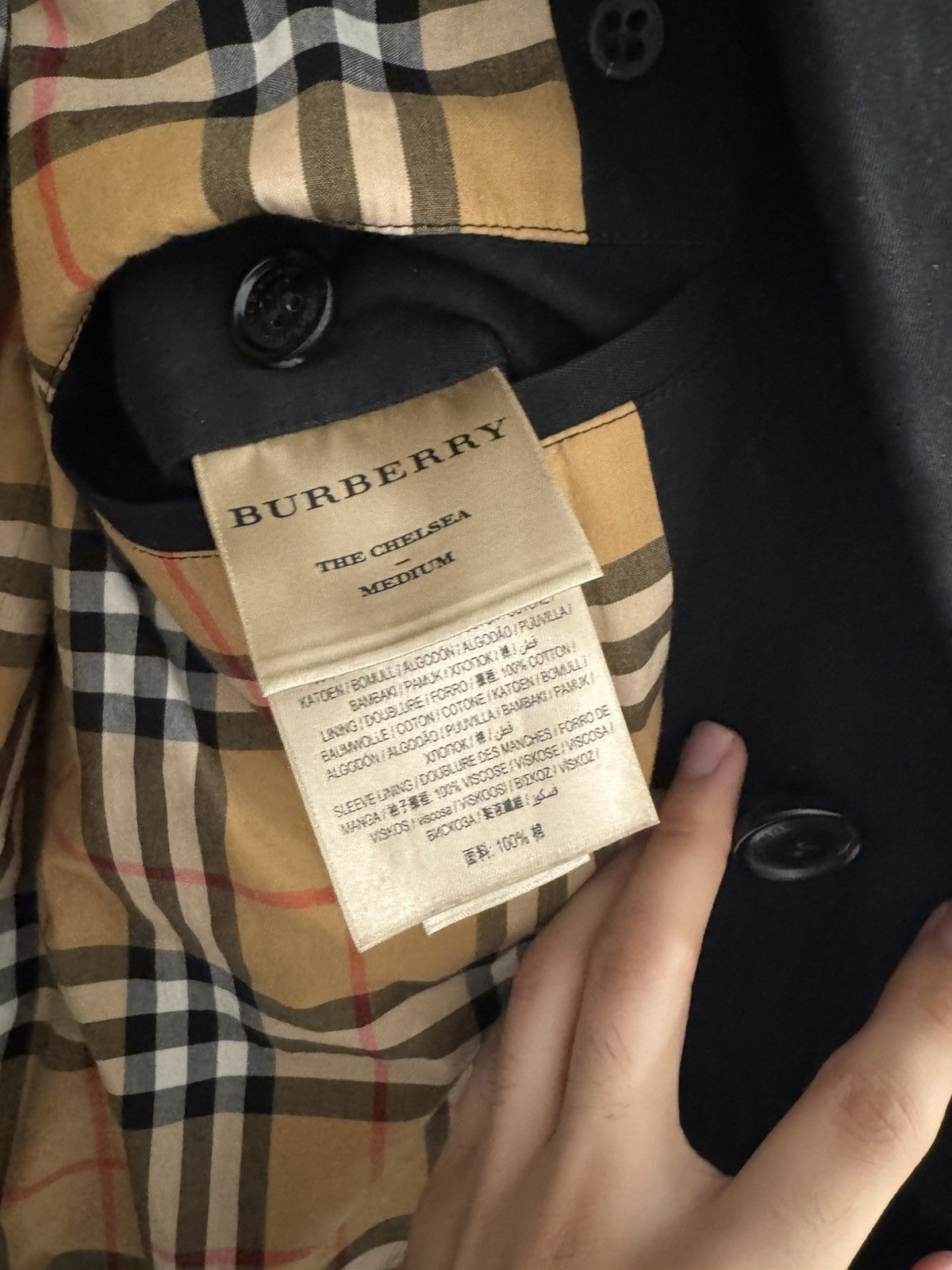 Burberry Burberry black chelsea trench coat Size US M / EU 48-50 / 2 - 4 Thumbnail