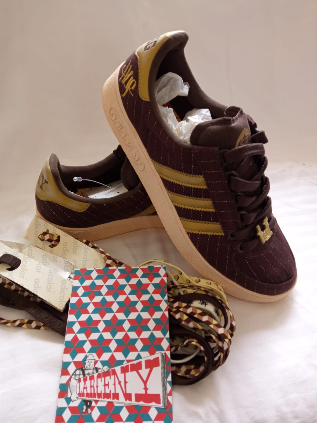 adidas gazelle silver green womens adidas Originals Superstar V x Bape - JR2702 | SNS