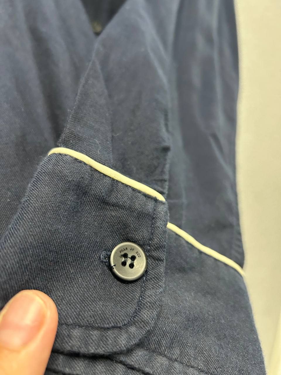 Fear of God Fear of God mens shirts M made in USA Size US M / EU 48-50 / 2 - 4 Thumbnail