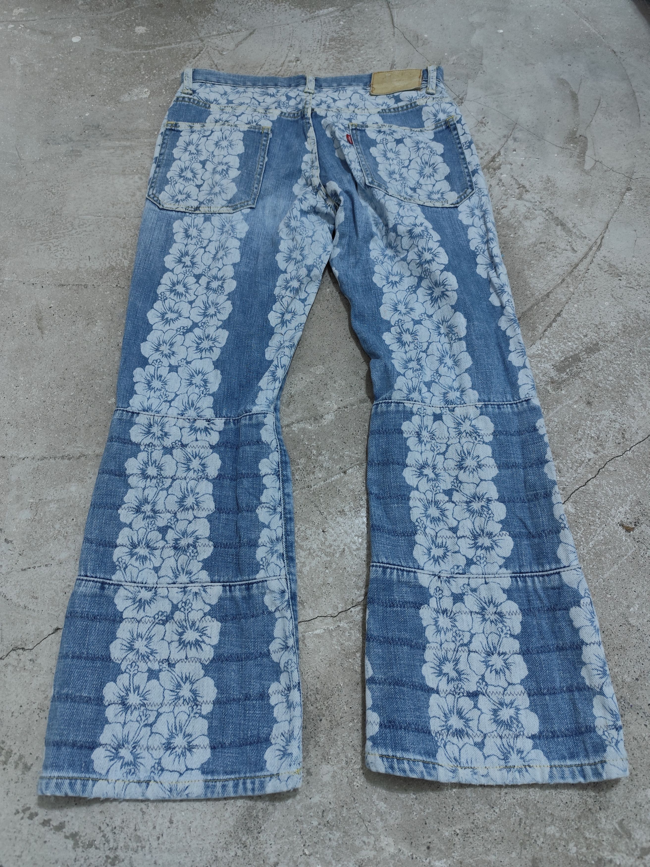 Hysteric Glamour Vintage Hysteric Glamour faded flared jeans Size 28" / US 6 / IT 42 - 4 Thumbnail