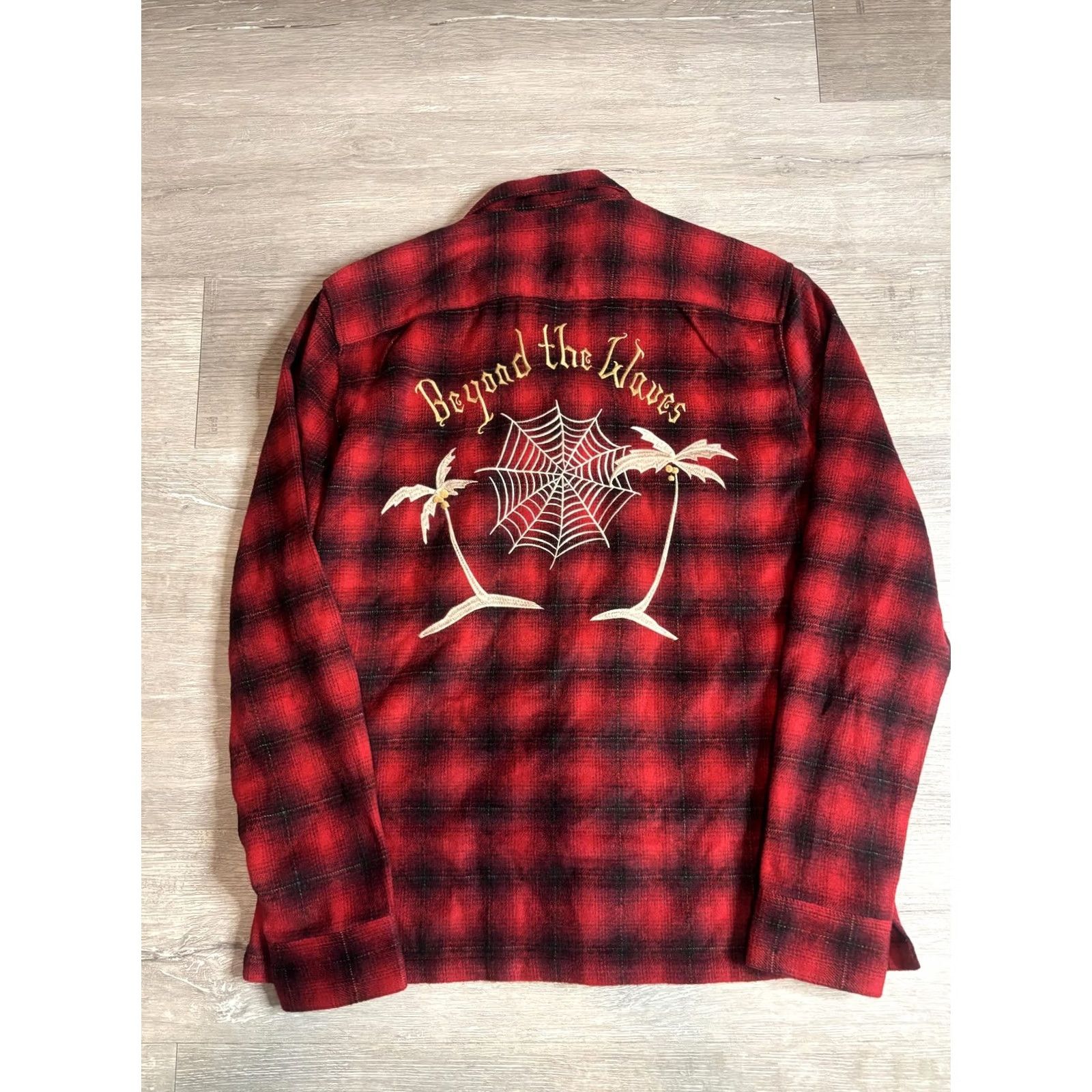 Allsaints AllSaints Shirt Mens Medium Red Flannel Long Sleeve Beyond The Waves Embroidered Plaid Button-Up Casual" Size US M / EU 48-50 / 2 - 4 Thumbnail