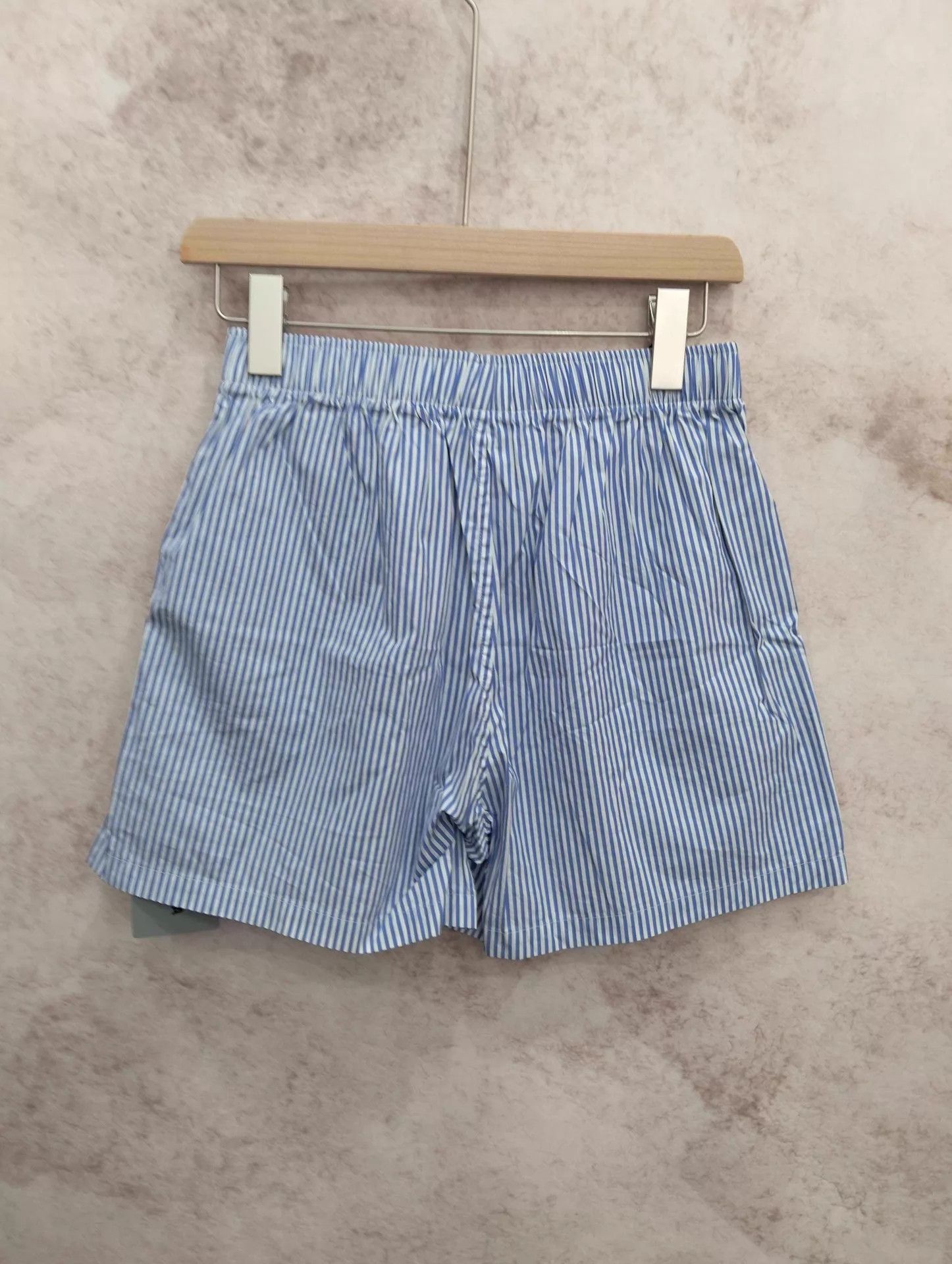 Balenciaga Balenciaga Colorblock Stripe Casual Shorts 34 Size 24" / US 00 / IT 34 - 2 Thumbnail
