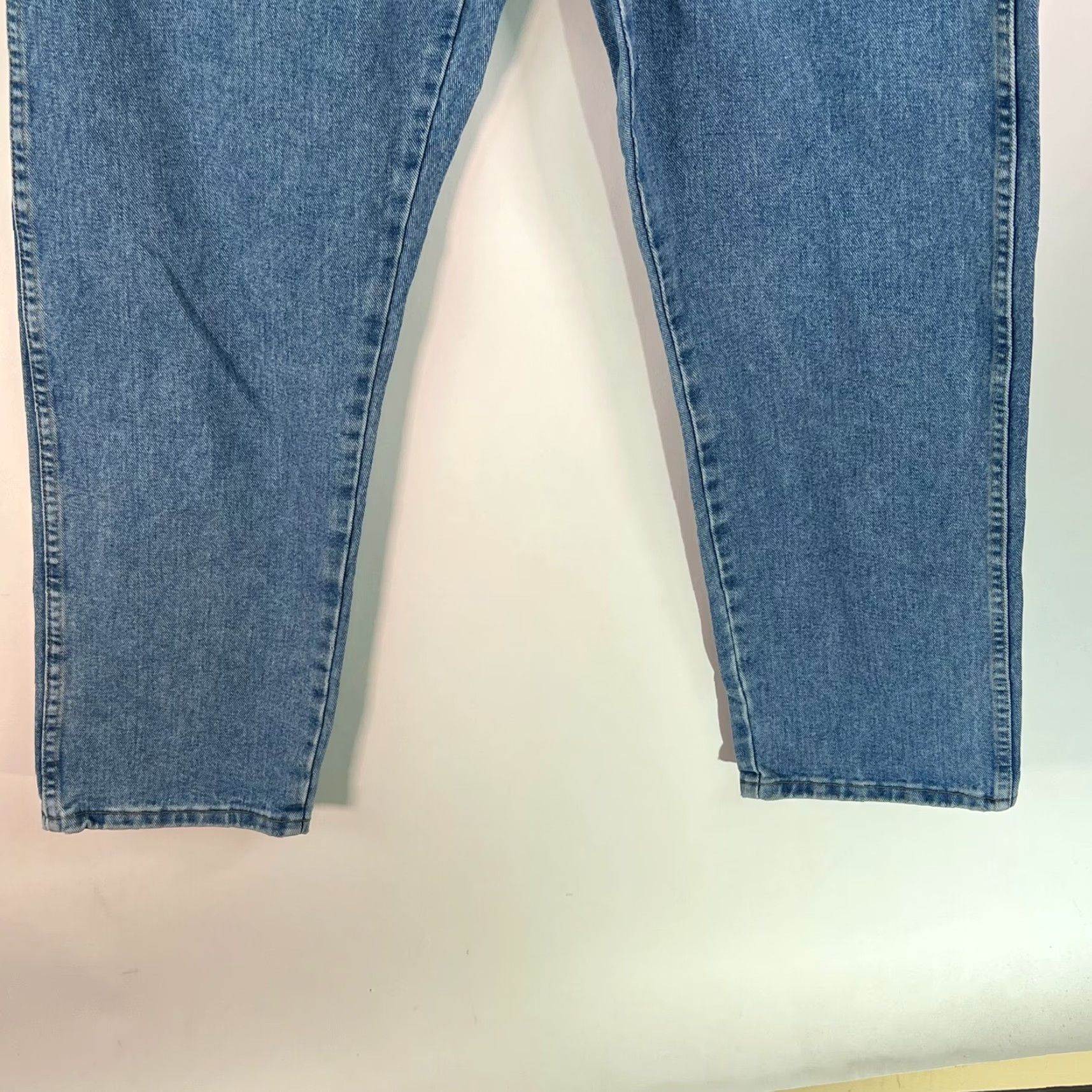 Wrangler Wrangler Jeans Main Selling Point: Wrangler Mid Rise Flat Front Denim Jeans - 38X32 - Blue - Regular - 100% Cotton - Men Size US 38 / EU 54 - 6 Thumbnail