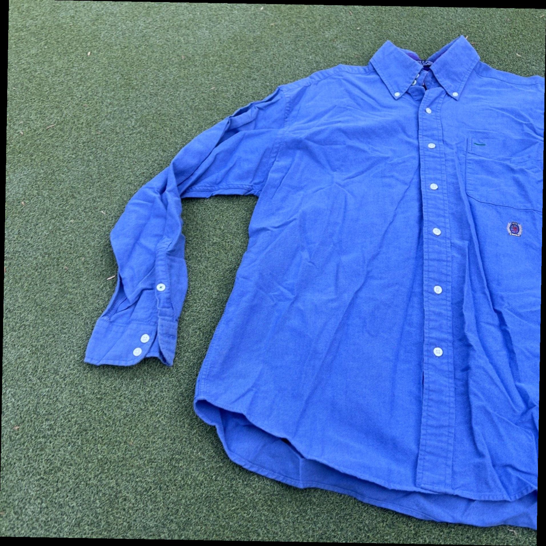 Tommy Hilfiger Vintage Tommy Hilfiger Button Up Shirt Mens 90’s Medium Blue Crest Size US M / EU 48-50 / 2 - 2 Thumbnail