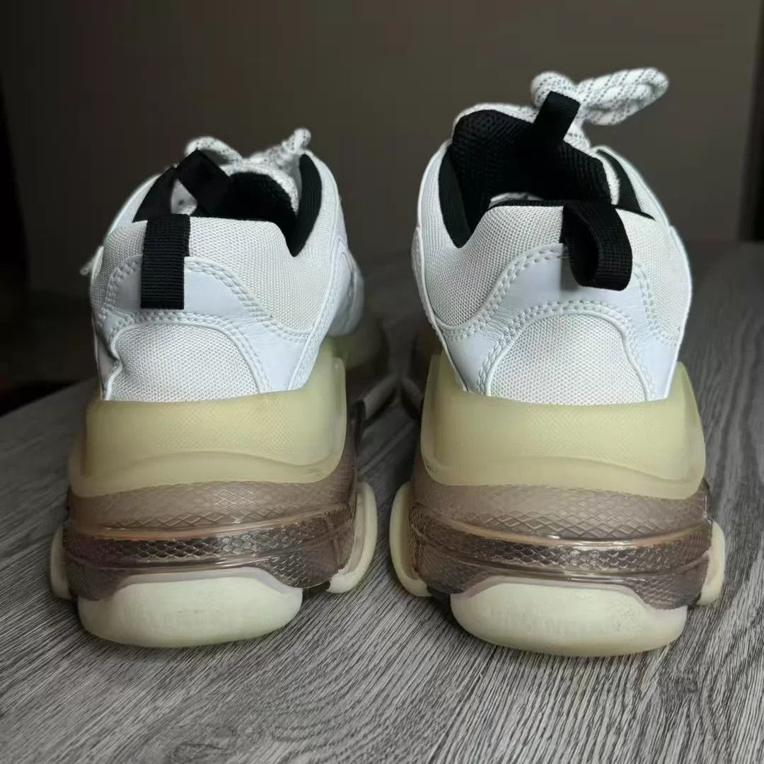 Balenciaga Balenciaga Triple S Clear Sole Cream 42 98 New Size US 9 / EU 42 - 5 Thumbnail