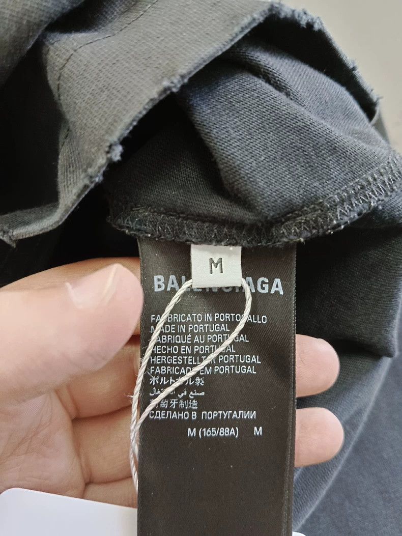 Balenciaga Balenciaga Sanskrit letter printed short sleeve T-shirt Size US S / EU 44-46 / 1 - 4 Thumbnail