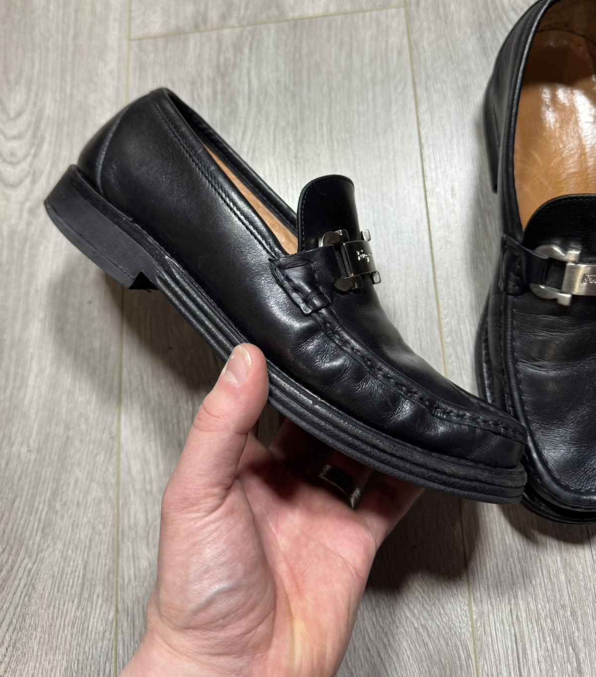 Salvatore Ferragamo × Vintage Vintage Salvatore Ferragamo Master Loafer Black Leather Size US 8 / EU 41 - 5 Thumbnail
