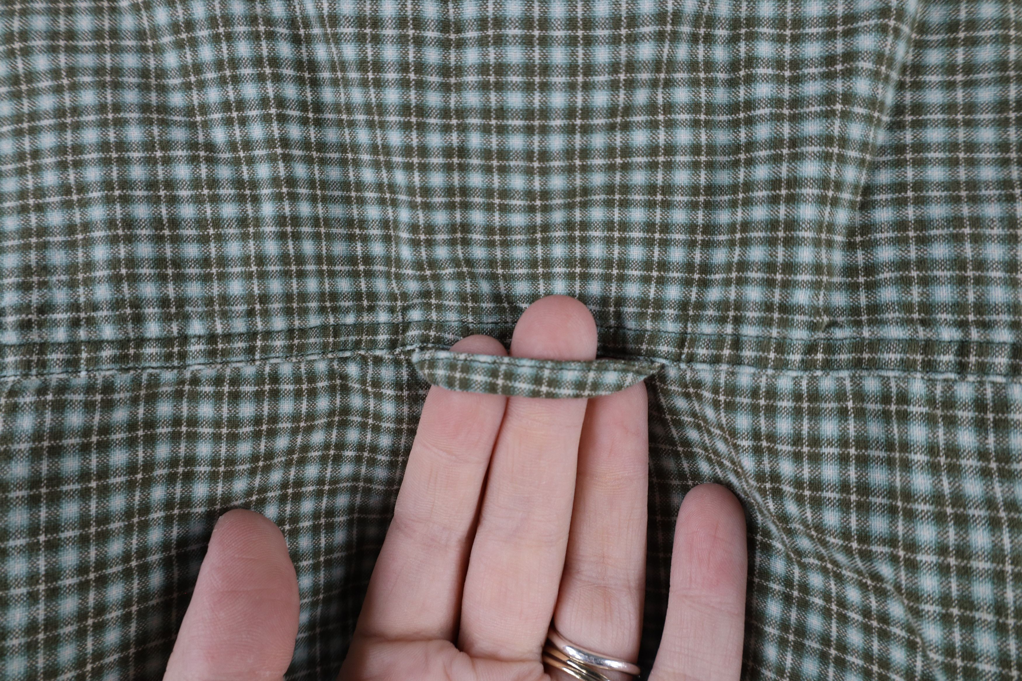 Vintage × Woolrich Woolen Mills Vintage Woolric Spell Out Short Sleeve Button Down Shirt Size US XXL / EU 58 / 5 - 10 Thumbnail