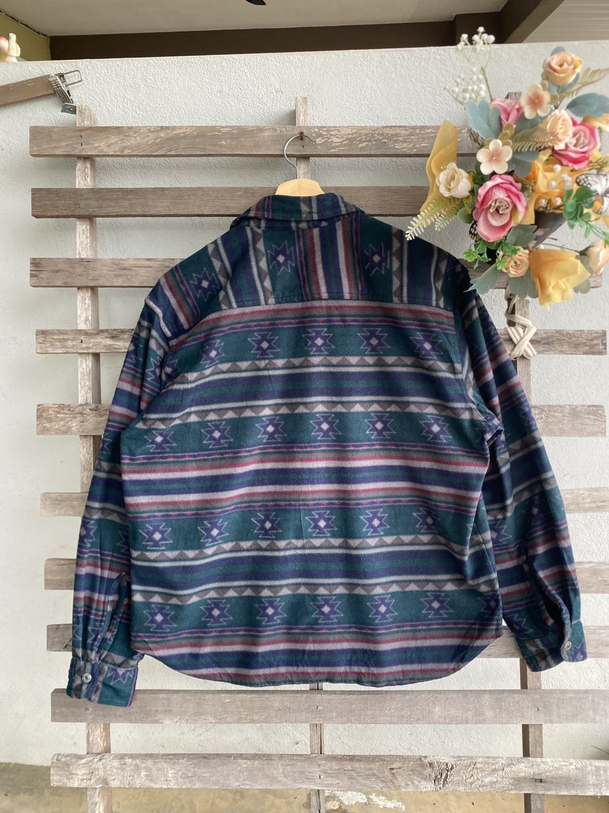 Japanese Brand Vintage 90s Aztez Navajo Power Trick Shirt Button Size US L / EU 52-54 / 3 - 6 Thumbnail