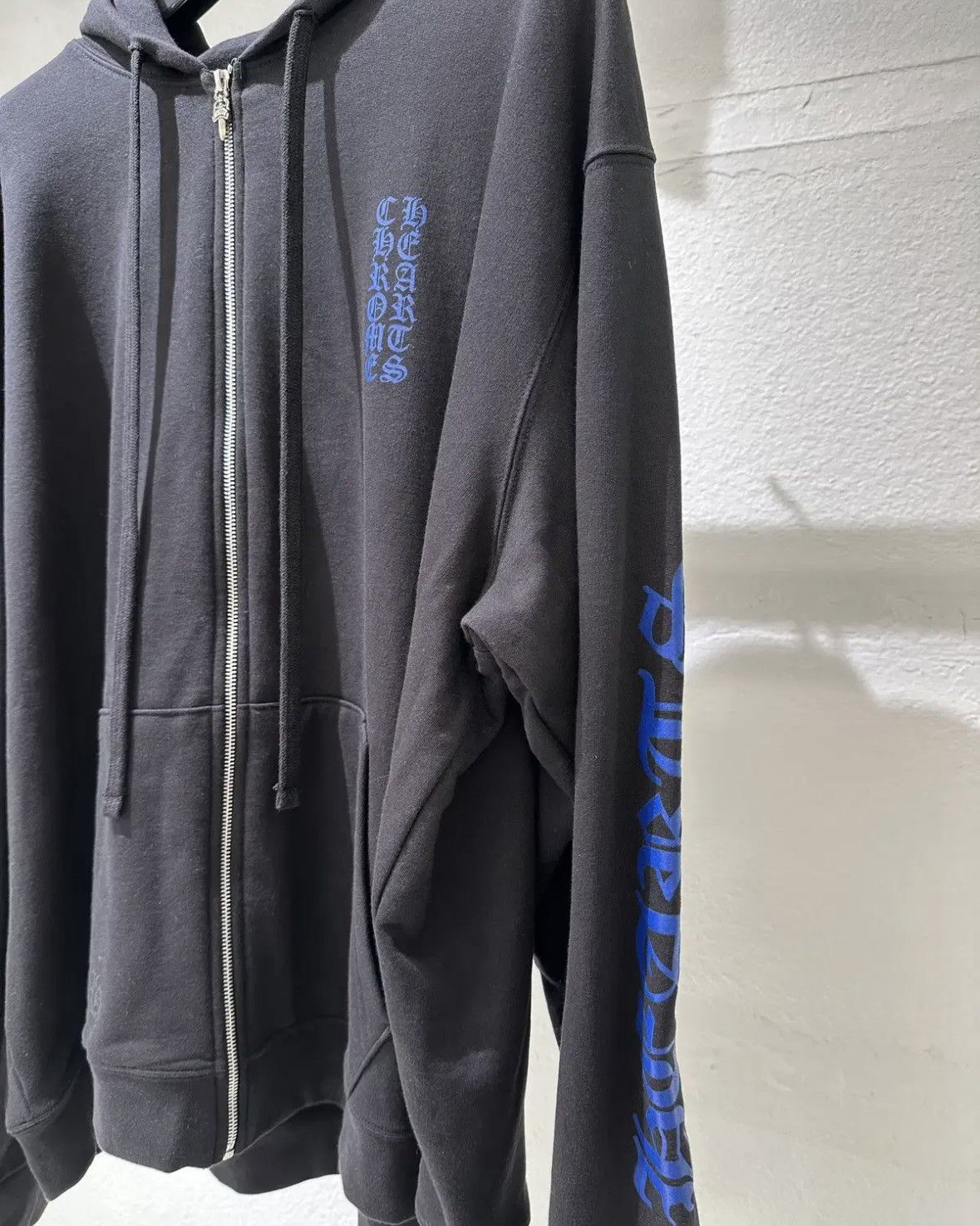 Chrome Hearts Vertical Logo Heavy Thermal Hood Zip Up Size US XXL / EU 58 / 5 - 3 Thumbnail
