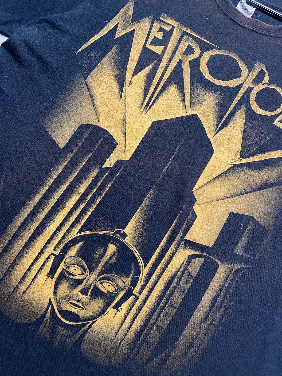 Other Metropolis Vintage T-shirt big logo distressed movie 1927 Size US L / EU 52-54 / 3 - 2 Thumbnail