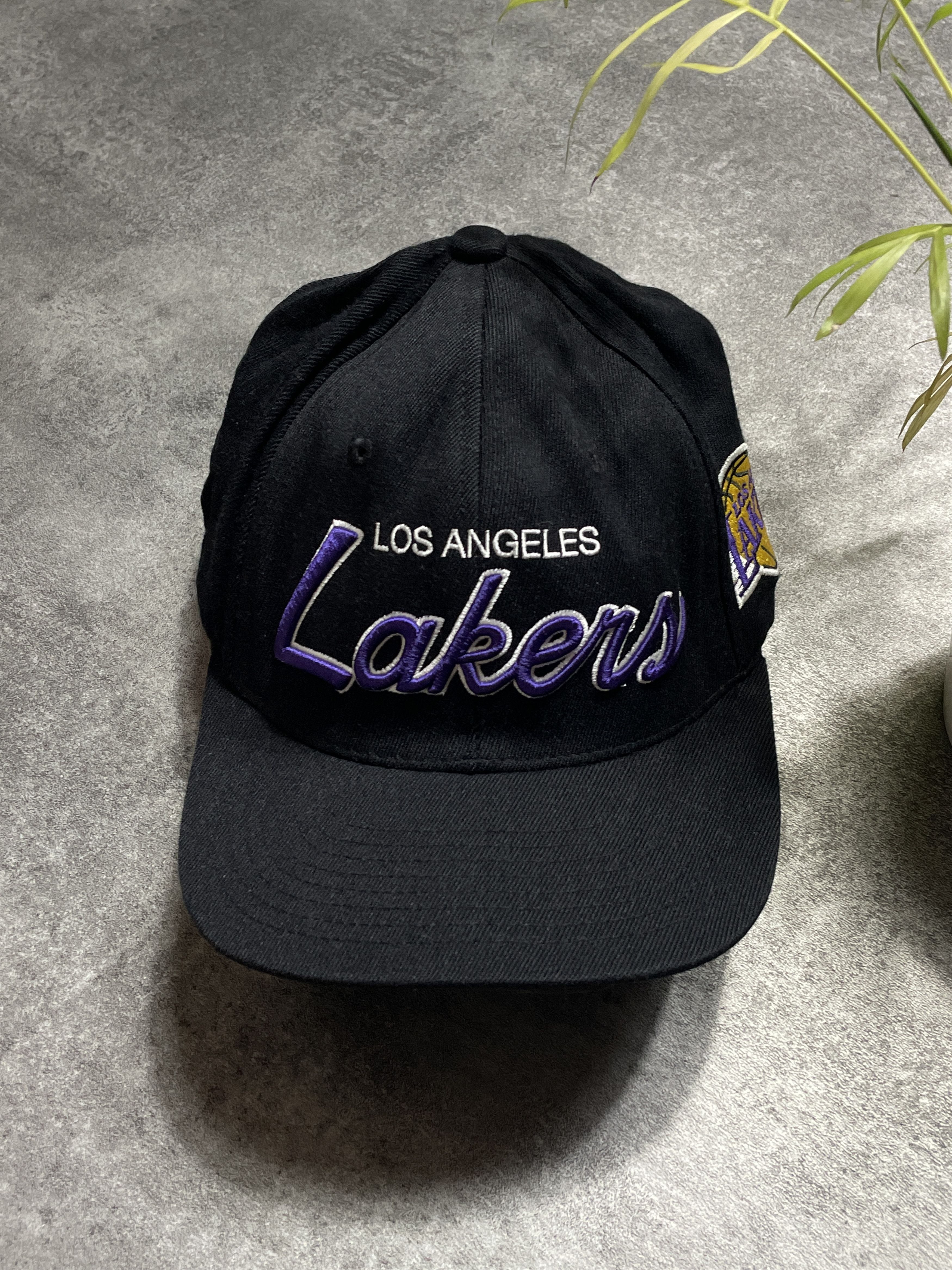 Mitchell & Ness ❗️RARE❗️Lakers Mitchell & Ness Cap Vintage Y2K Wool Size ONE SIZE - 1 Thumbnail