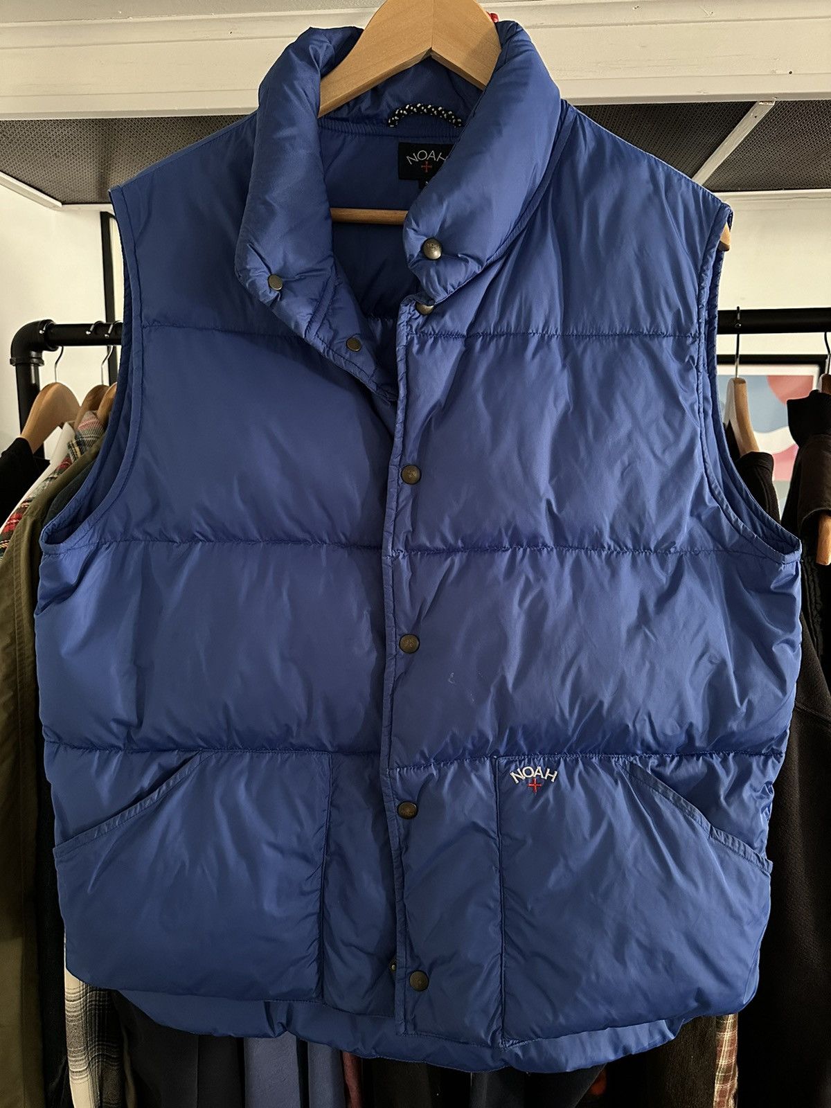 Noah Clothing Noah Cashball Puffer Vest Noah Paisley Cashball 