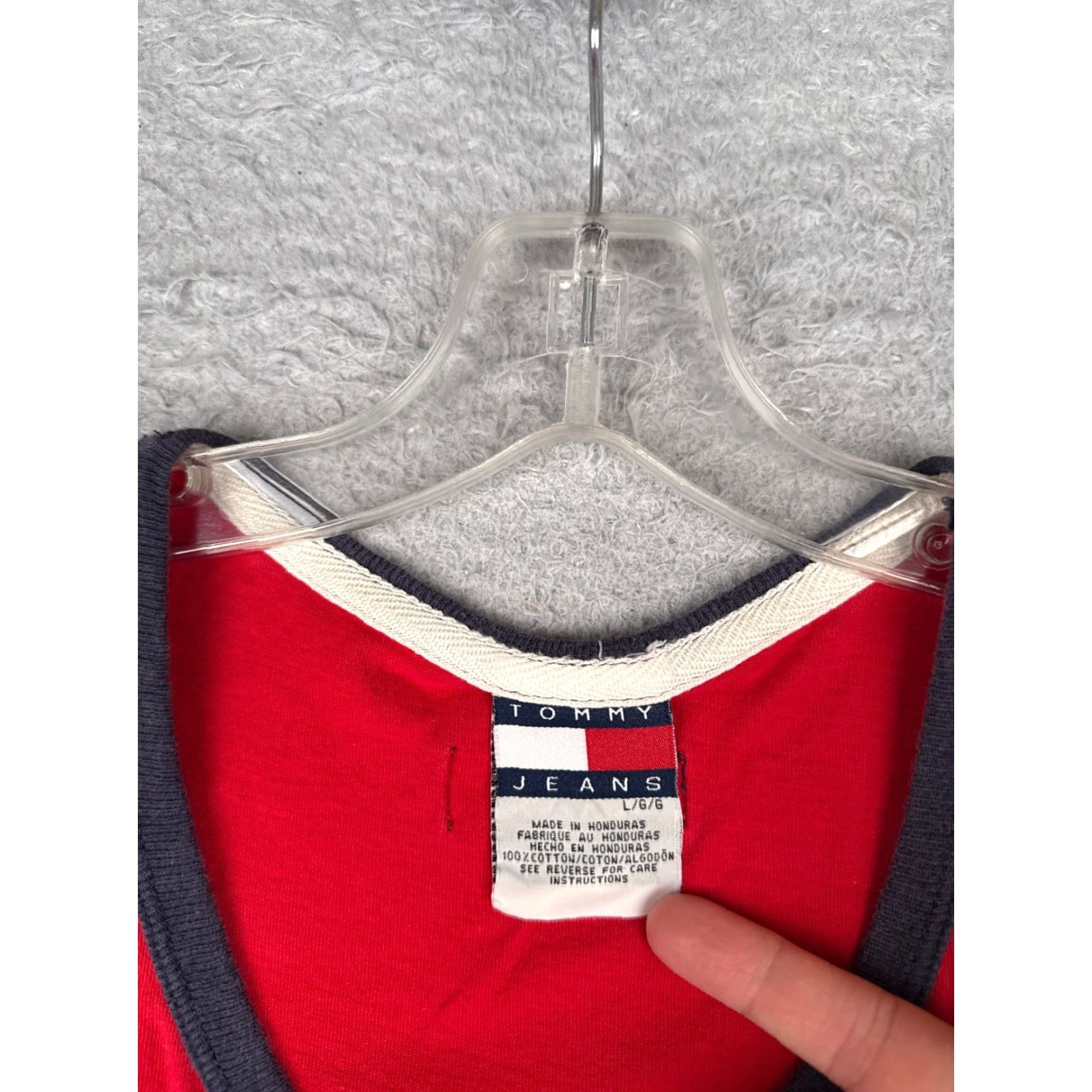 Tommy Hilfiger Tommy Hilfiger Jeans Shirt Adult Large Red Tank Sleeveless Cotton READ Size US L / EU 52-54 / 3 - 7 Thumbnail
