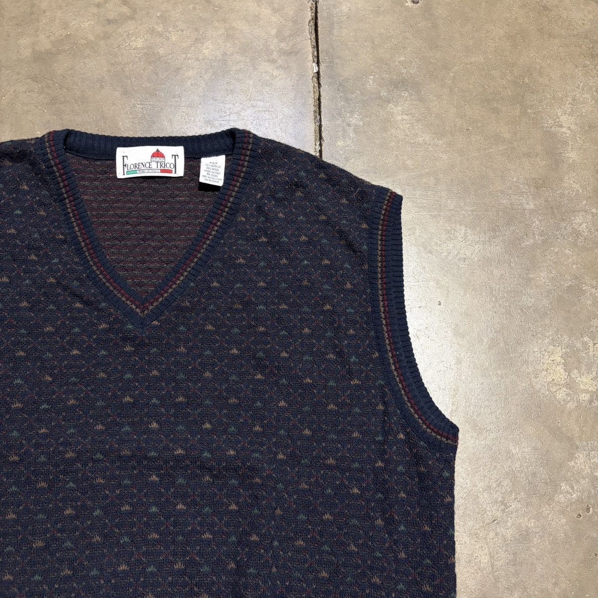 Florence Tricot Vintage Florence Tricot Wool Sweater Vest Preppy 90s Italy Size US XL / EU 56 / 4 - 4 Thumbnail