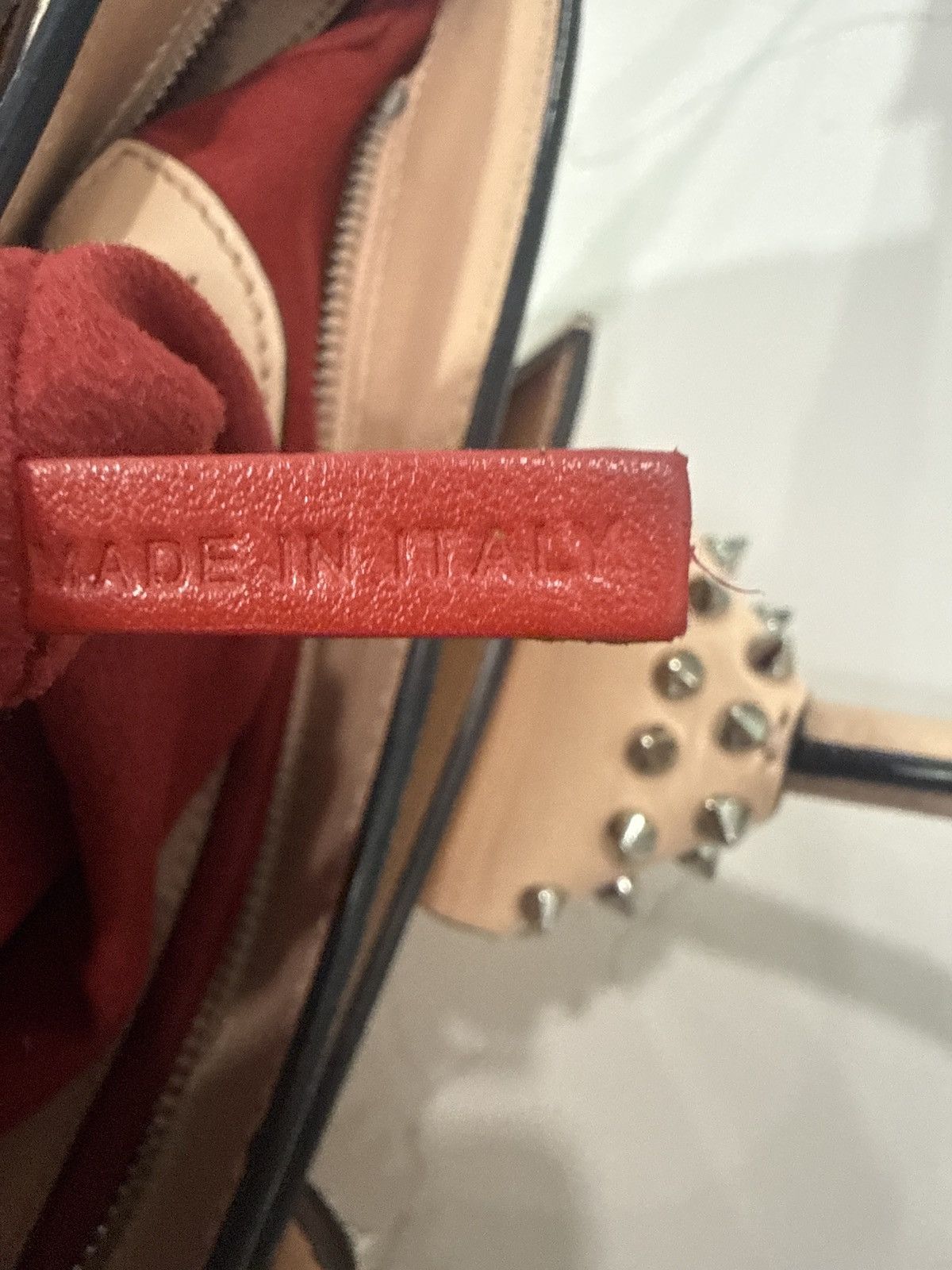 Christian Louboutin Christian Louboutin Eloise Small Studded Leather Tote Beige Size ONE SIZE - 13 Thumbnail