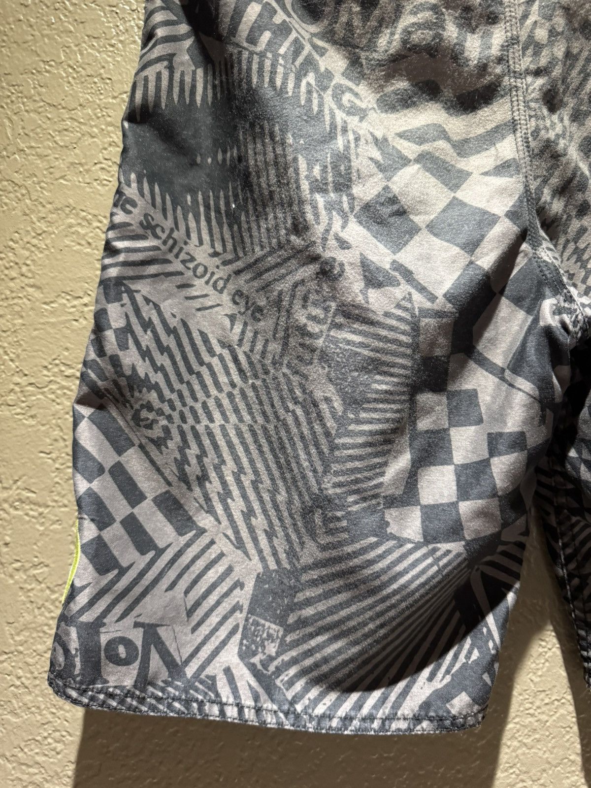 Volcom Vintage Volcom Surf Board Swim Shorts Dark Grey Black Y2k Size US 30 / EU 46 - 14 Thumbnail