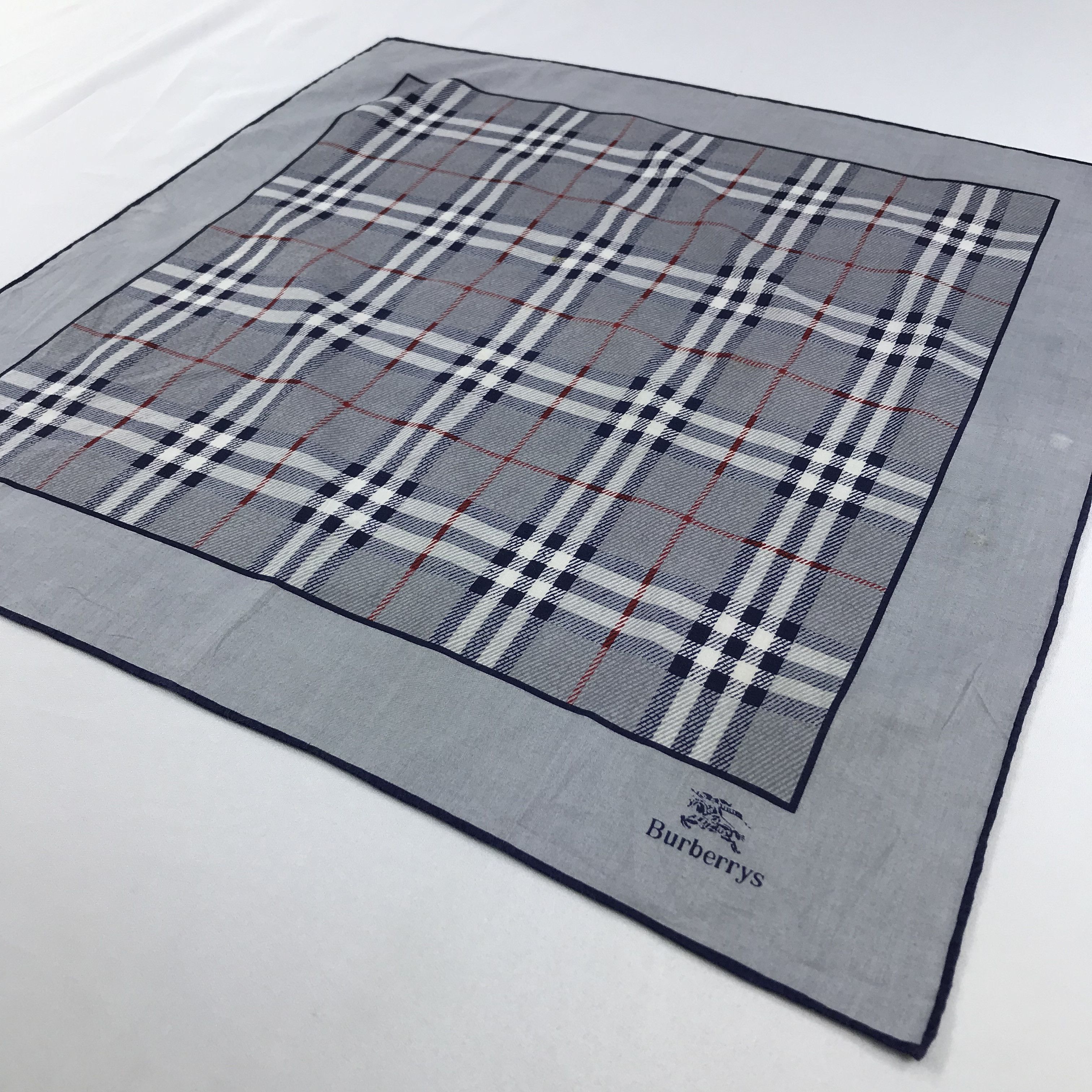 Burberry × Vintage Burberry Bandana / Handkerchief / Neckerchief - S2248 Size ONE SIZE - 2 Thumbnail