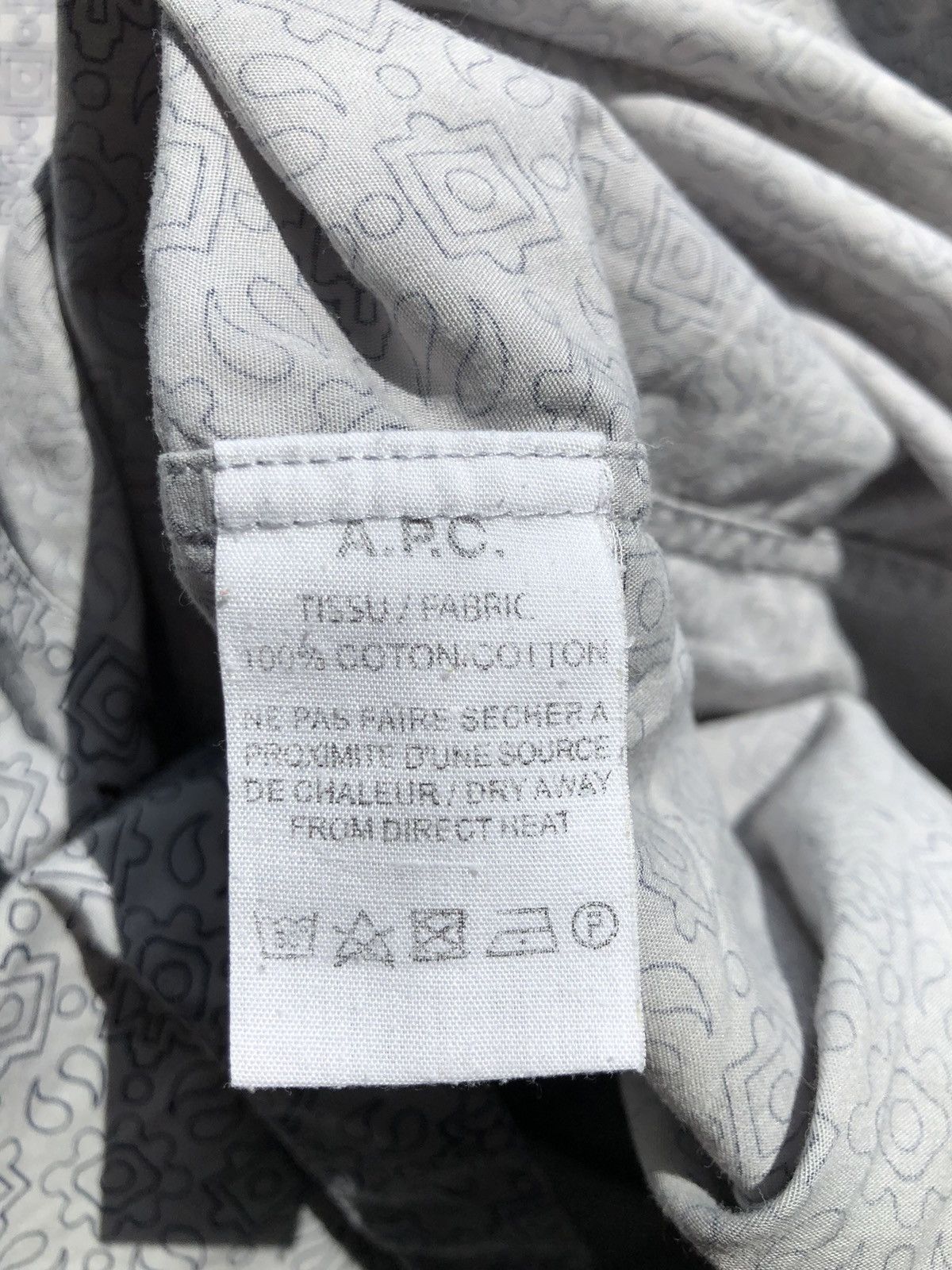A.P.C. × Vintage A.P.C. RUE MADAME PARIS VERY RARE MONOGRAM VINTAGE SHIRT Size US L / EU 52-54 / 3 - 5 Thumbnail