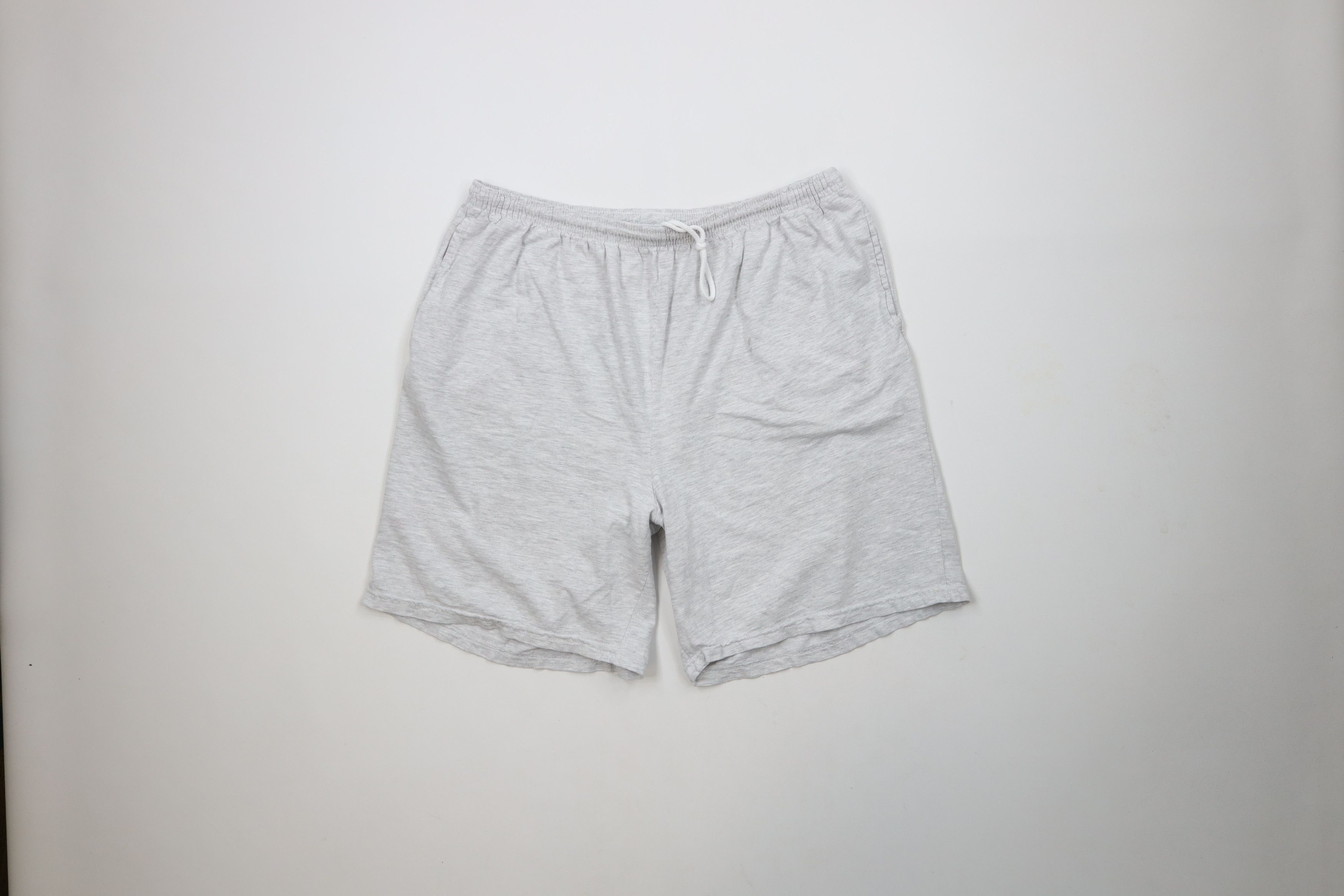 Vintage Vintage 90s Streetwear Heavyweight Above Knee Shorts Gray Size US 36 / EU 52 - 1 Thumbnail