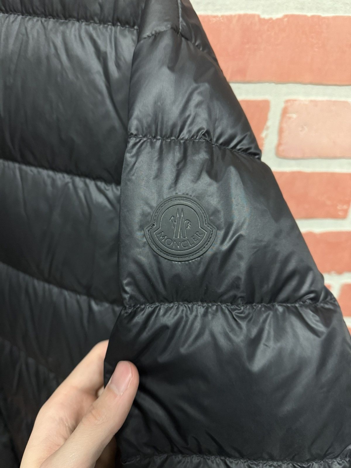 Moncler Moncler Down Jacket Size 5 Pre Owned Clean Size US L / EU 52-54 / 3 - 8 Thumbnail